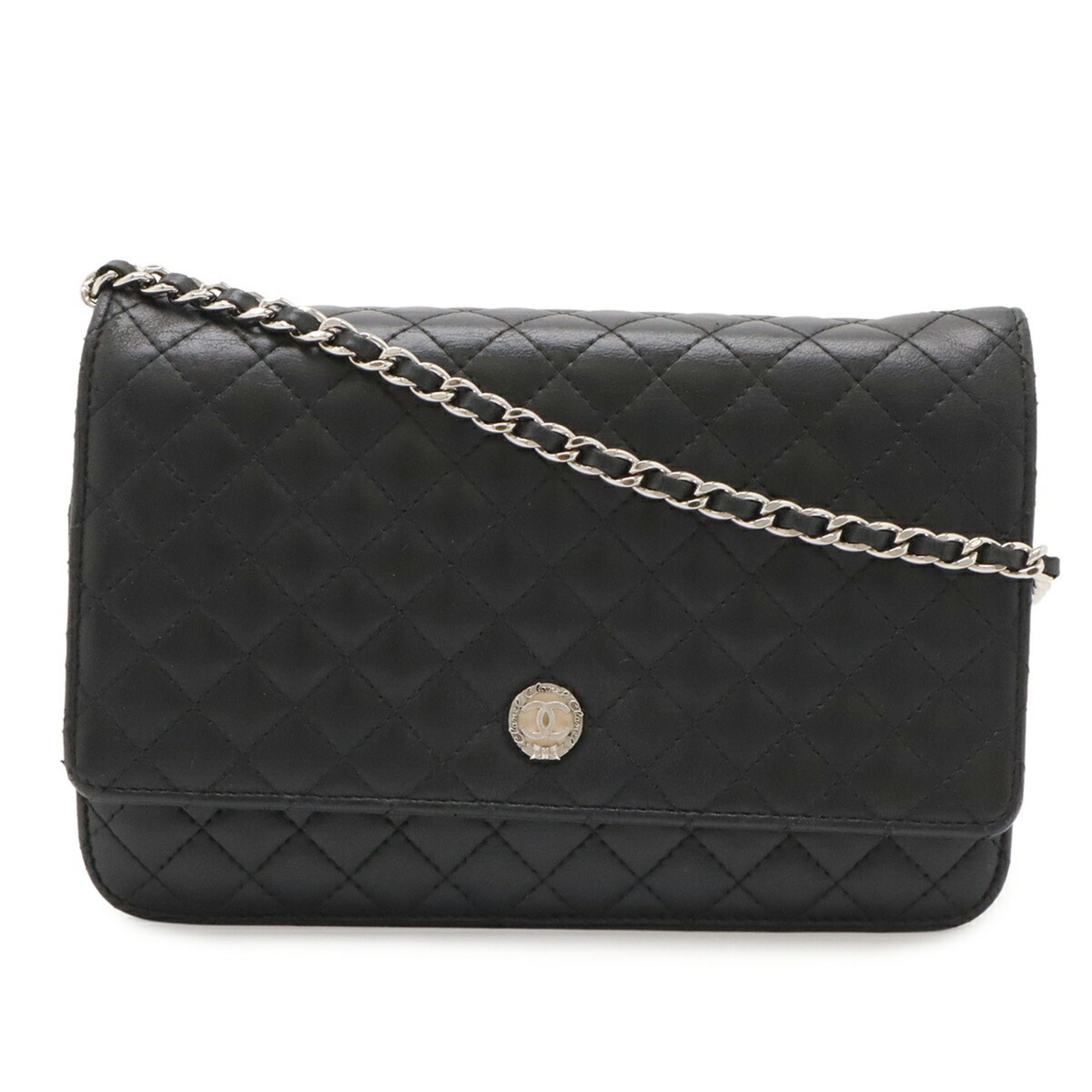 Leather Pochette Shoulder Bag (Pre-Owned) - Chanel - Modalova