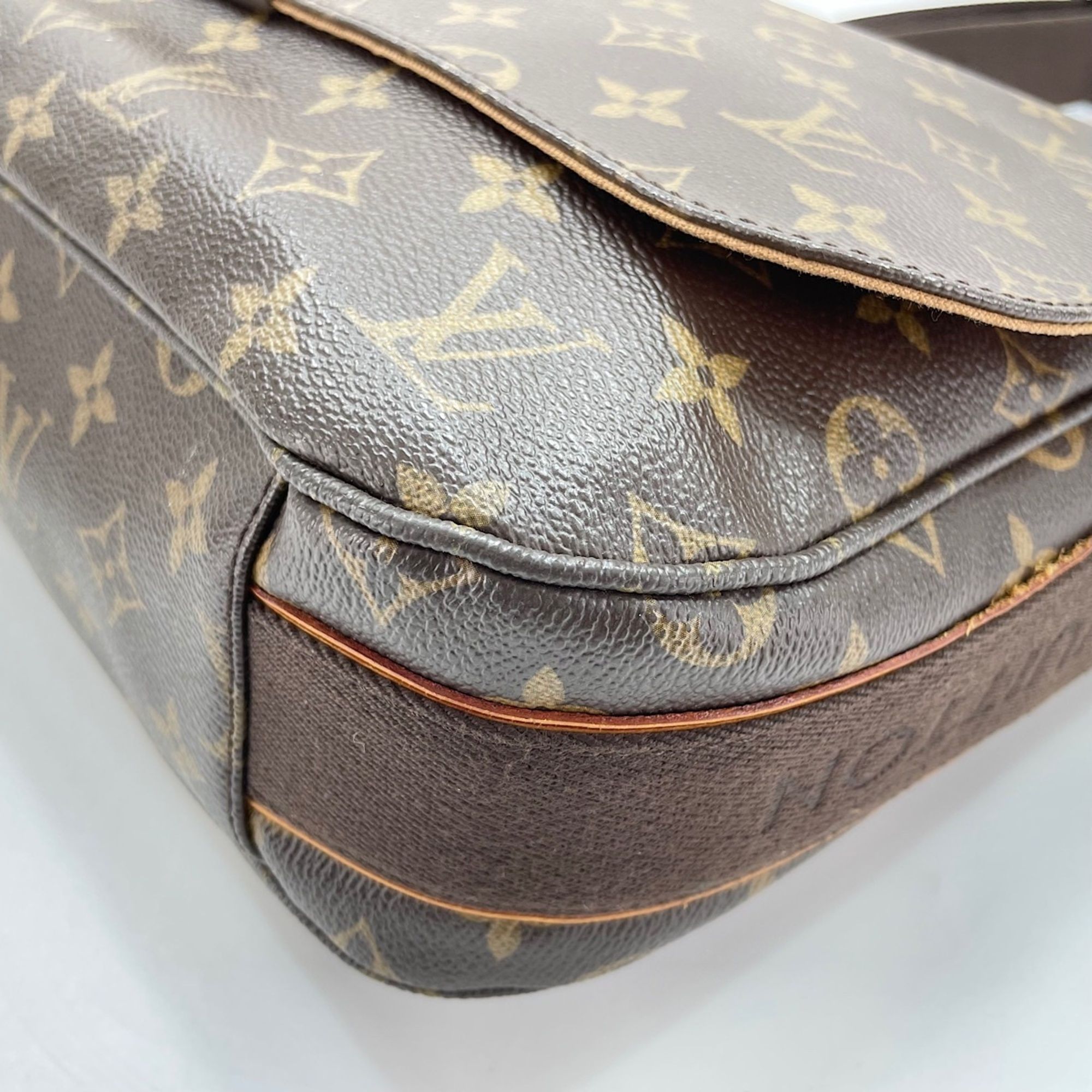 Messenger Bag (Pre-Owned) - Louis Vuitton - Modalova