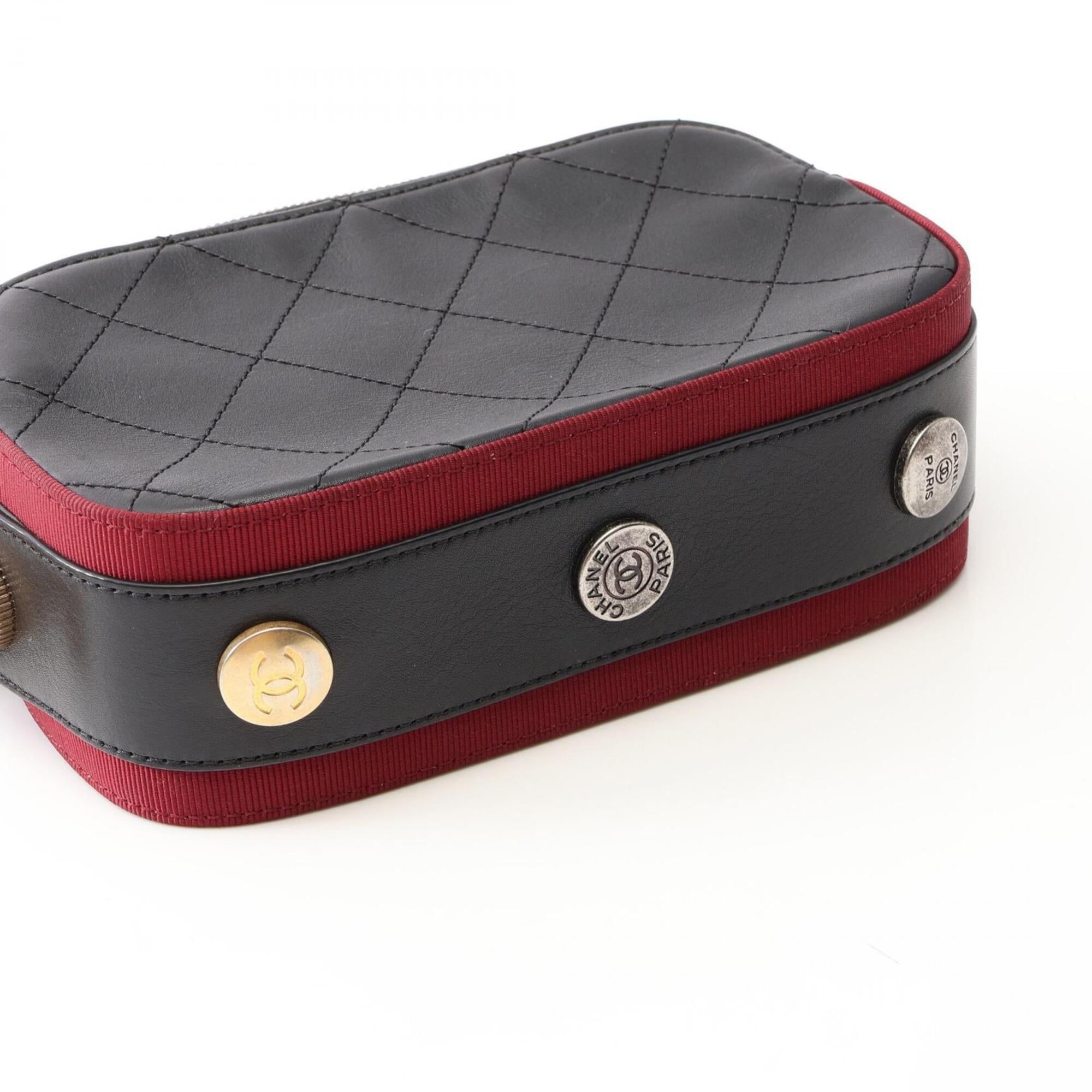Leather Canvas Handbag Shoulder Bag (Pre-Owned) - Chanel - Modalova