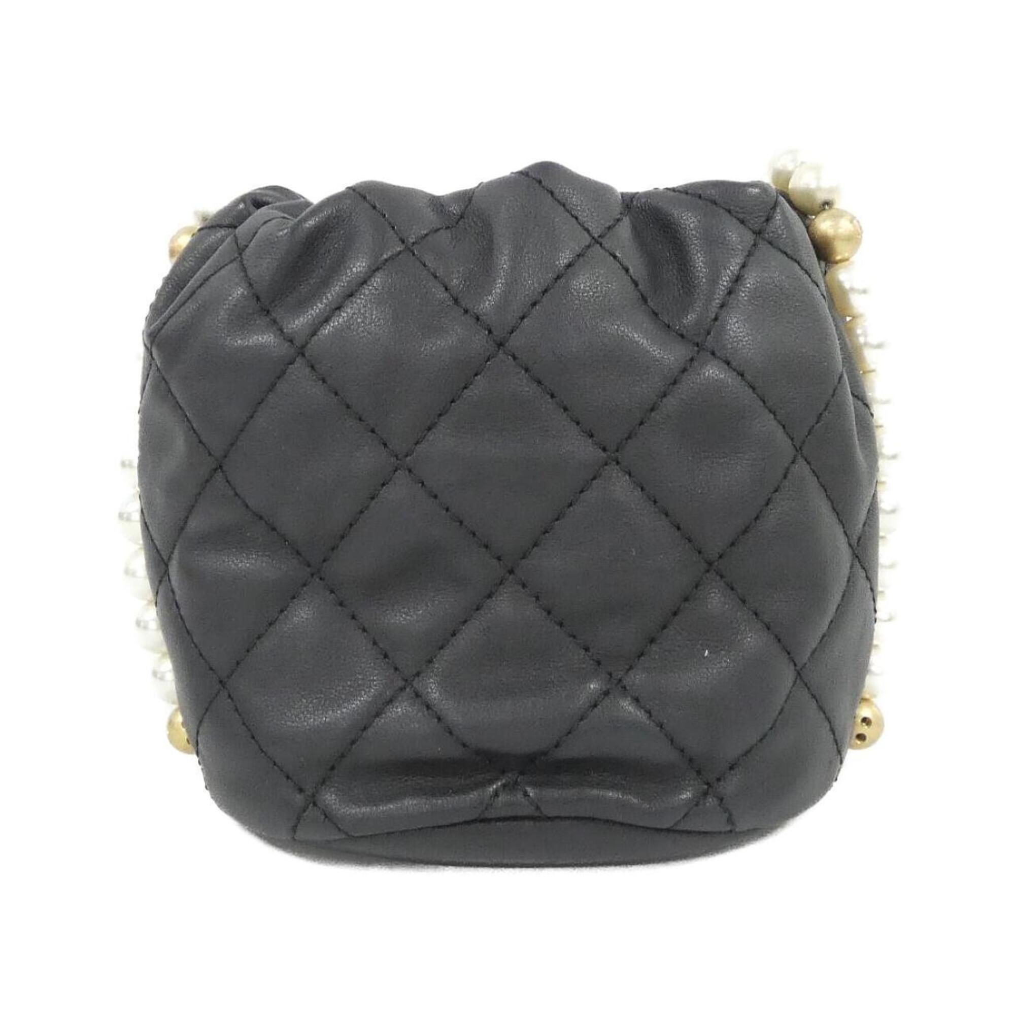 Artificial Pearl Leather Shoulder Bag (Pre-Owned) - Chanel - Modalova
