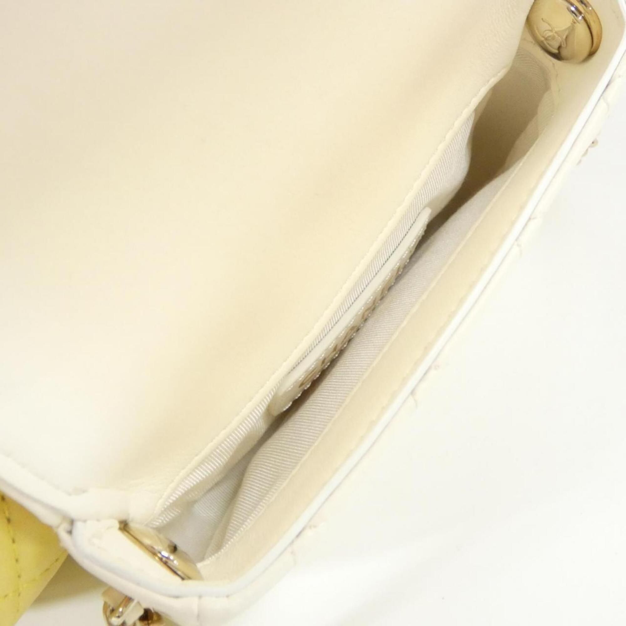 Leather Shoulder Bag (Pre-Owned) - Chanel - Modalova
