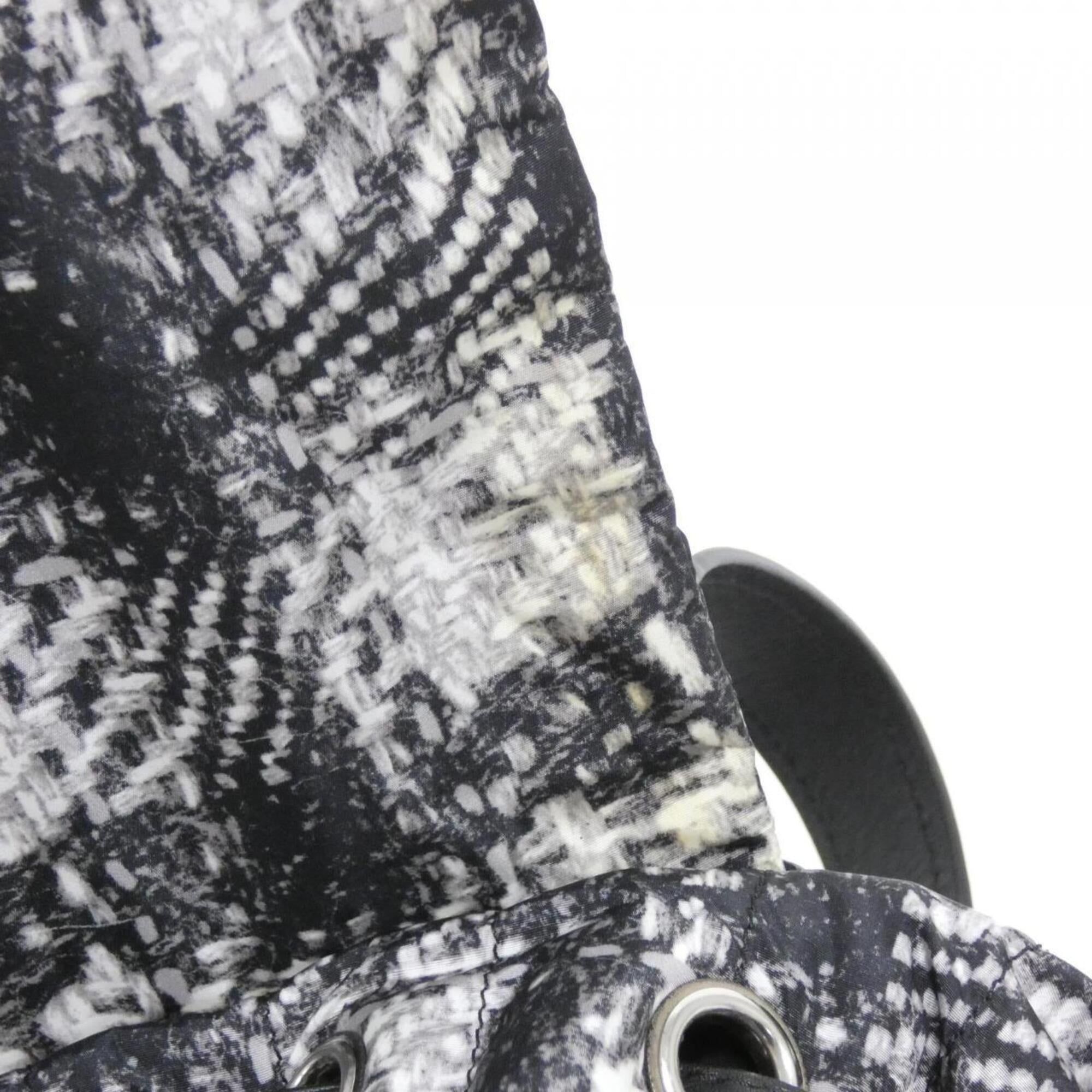 Nylon Backpack (Pre-Owned) - Chanel - Modalova