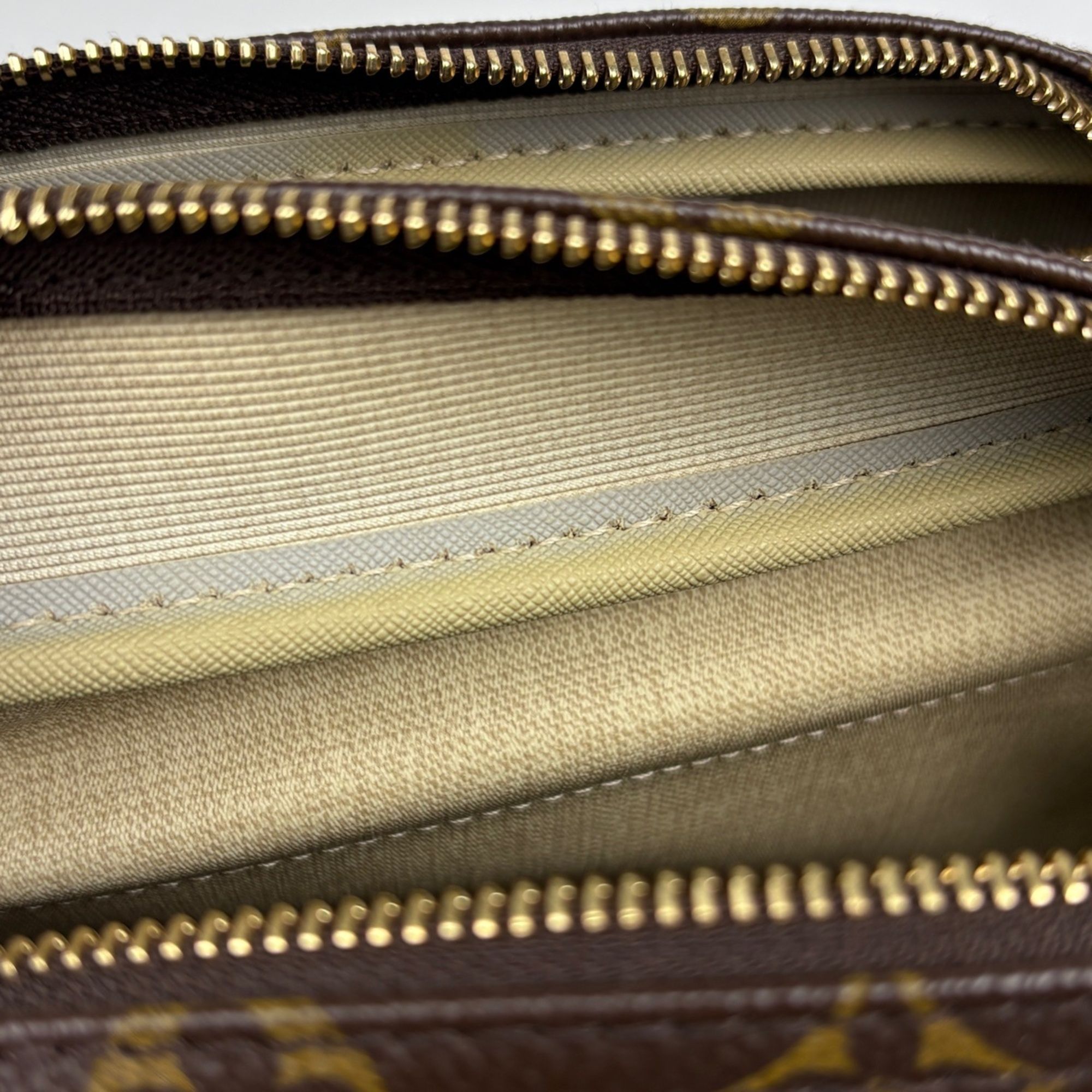 Monogram Shoulder Bag (Pre-Owned) - Louis Vuitton - Modalova