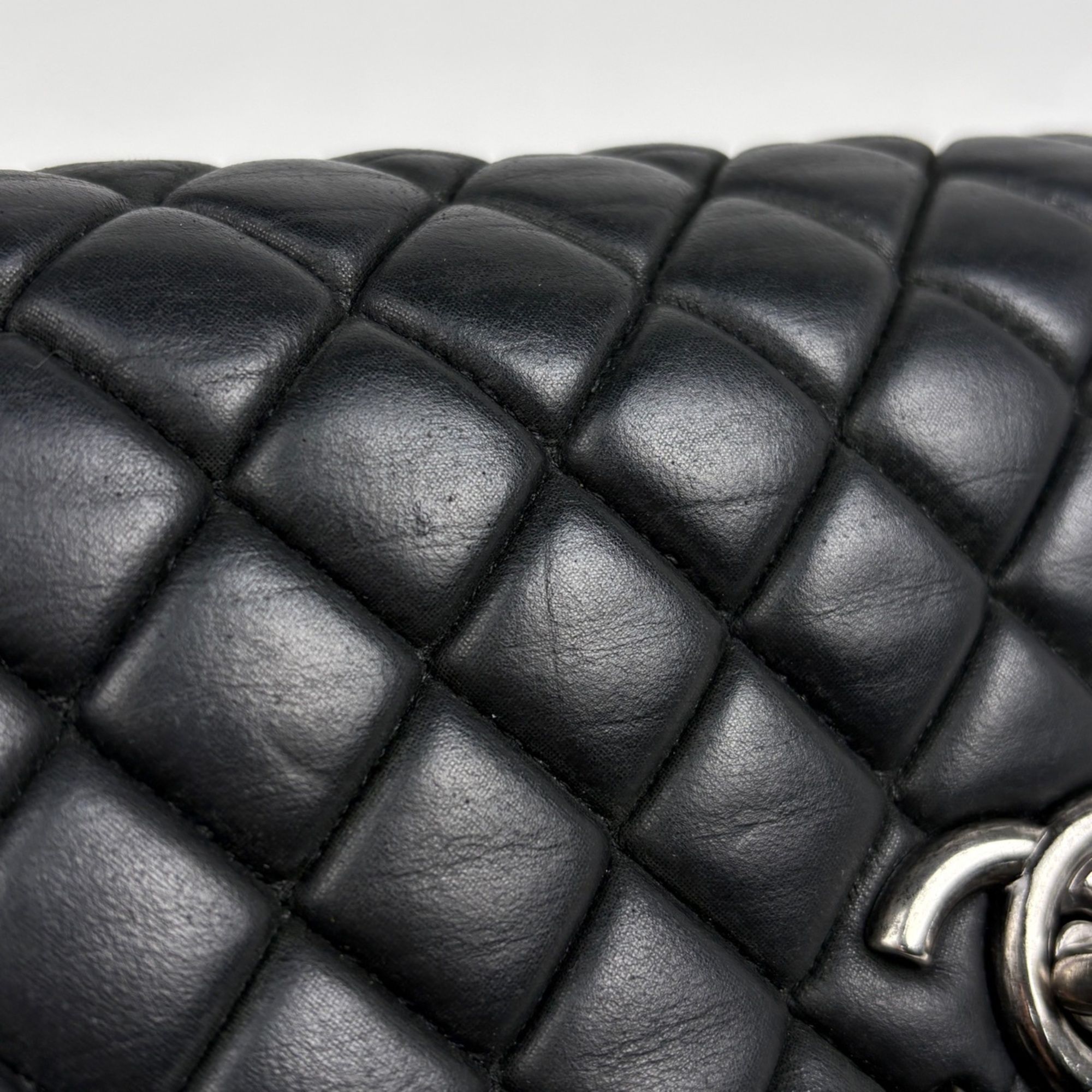 Leather Shoulder Bag (Pre-Owned) - Chanel - Modalova