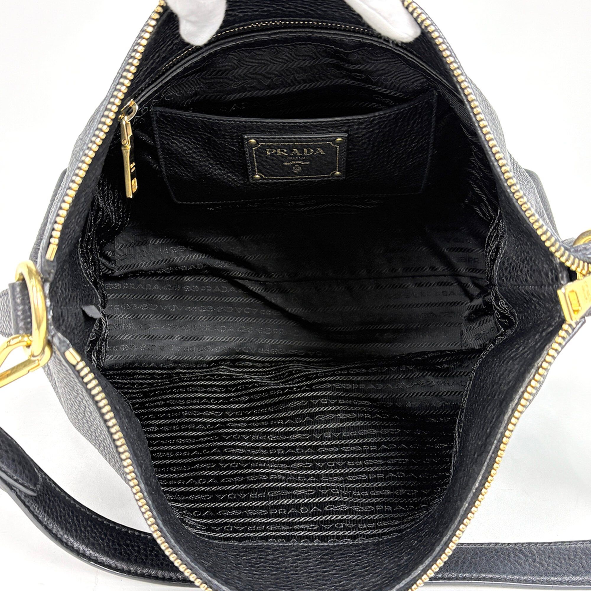 Leather Shoulder Bag (Pre-Owned) - Prada - Modalova