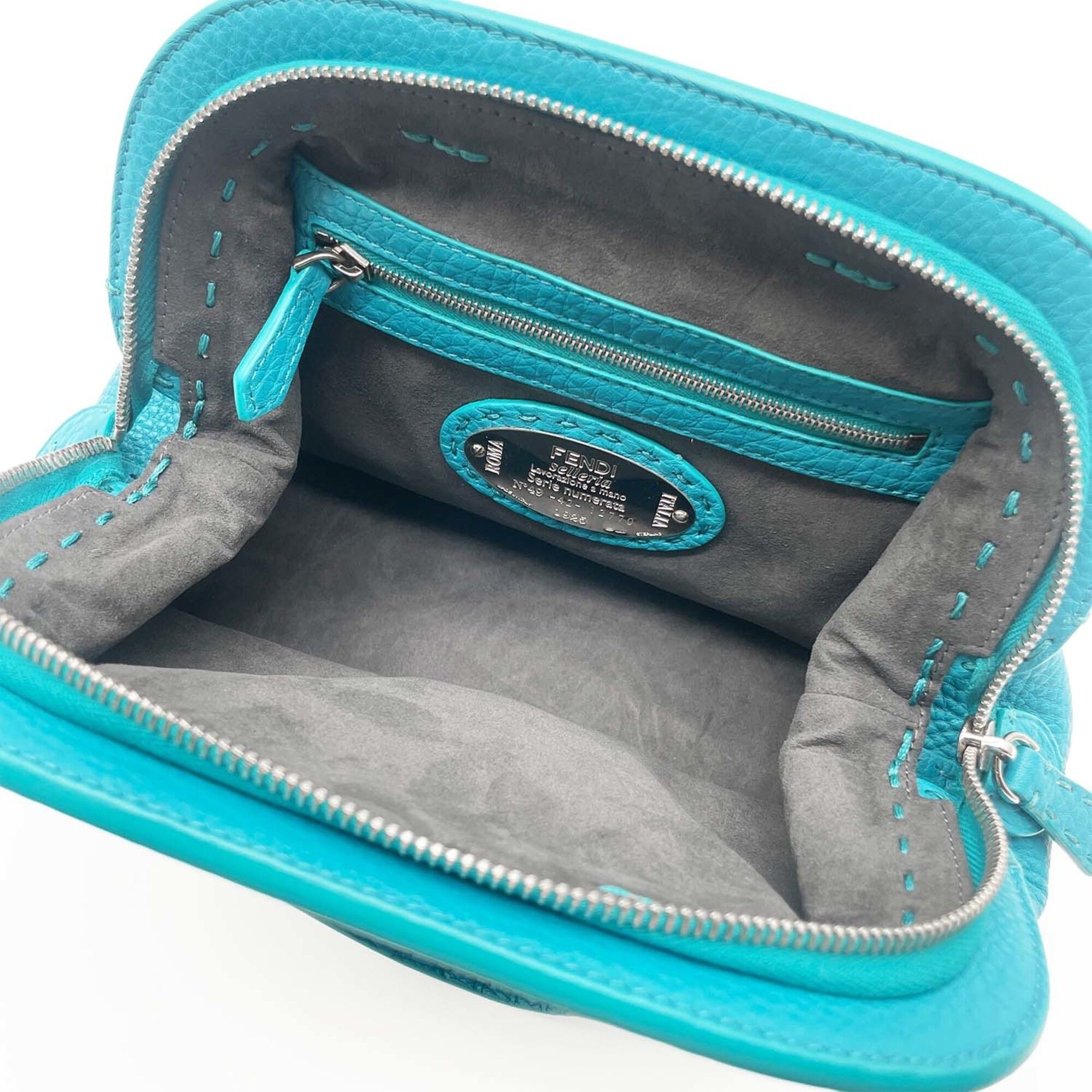 Leather Shoulder Bag (Pre-Owned) - Fendi - Modalova