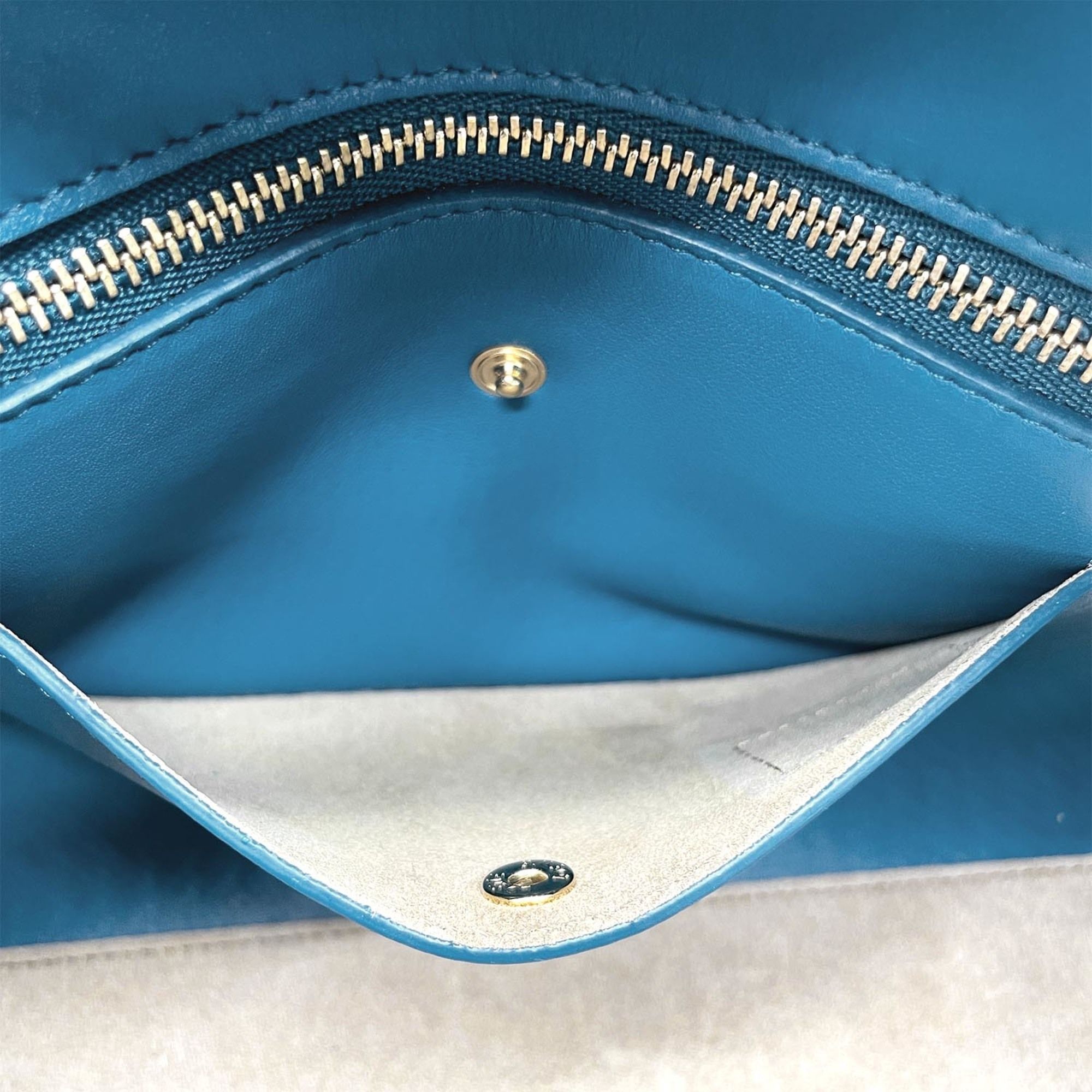 Leather Shoulder Bag (Pre-Owned) - Loewe - Modalova