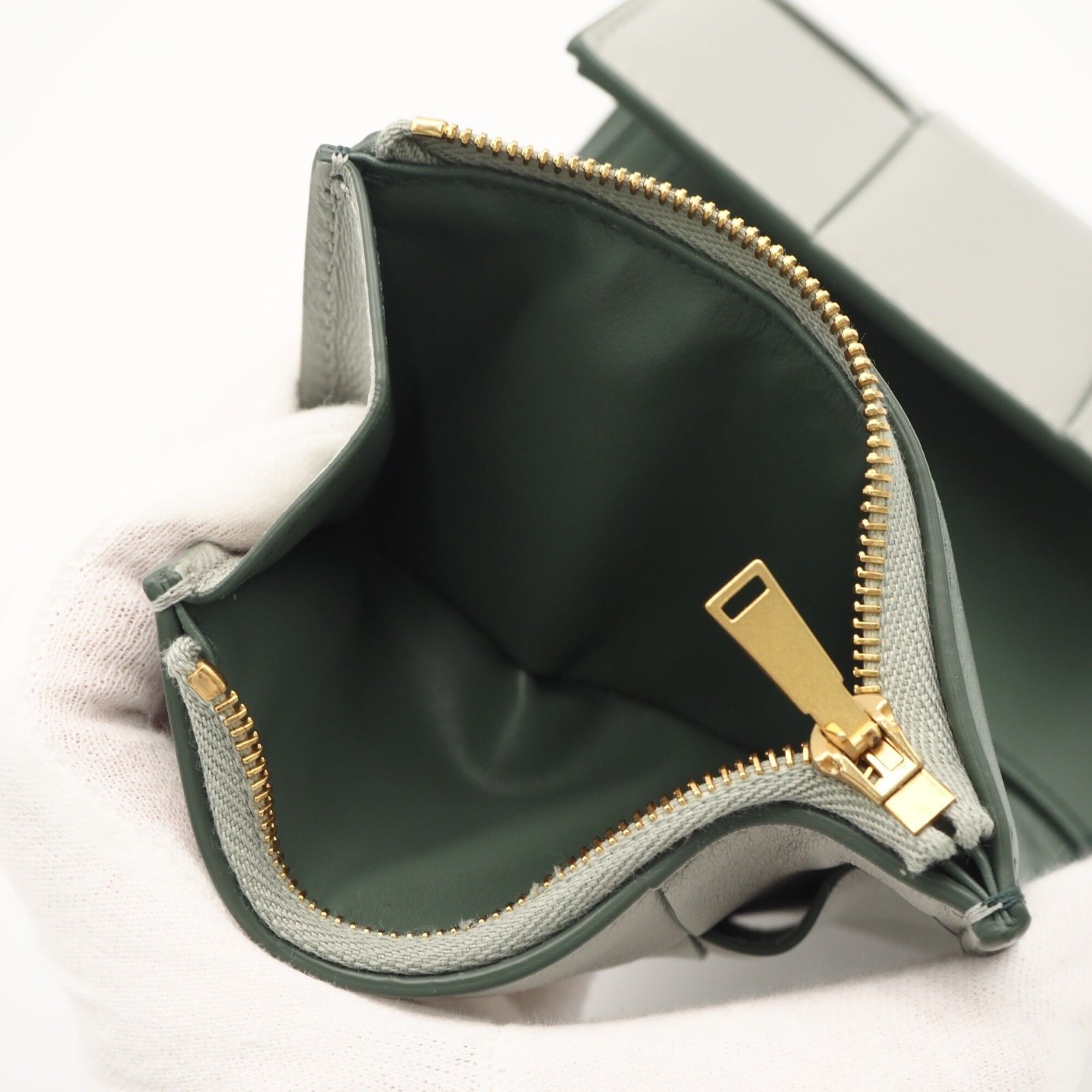 Leather Wallet (Tri-Fold) (Pre-Owned) - Bottega Veneta - Modalova