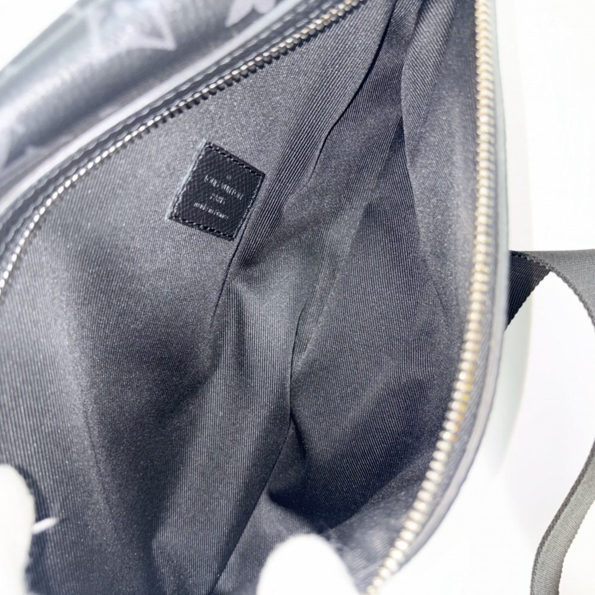 Monogram Eclipse Taigarama Sling Bag (Pre-Owned) - Louis Vuitton - Modalova
