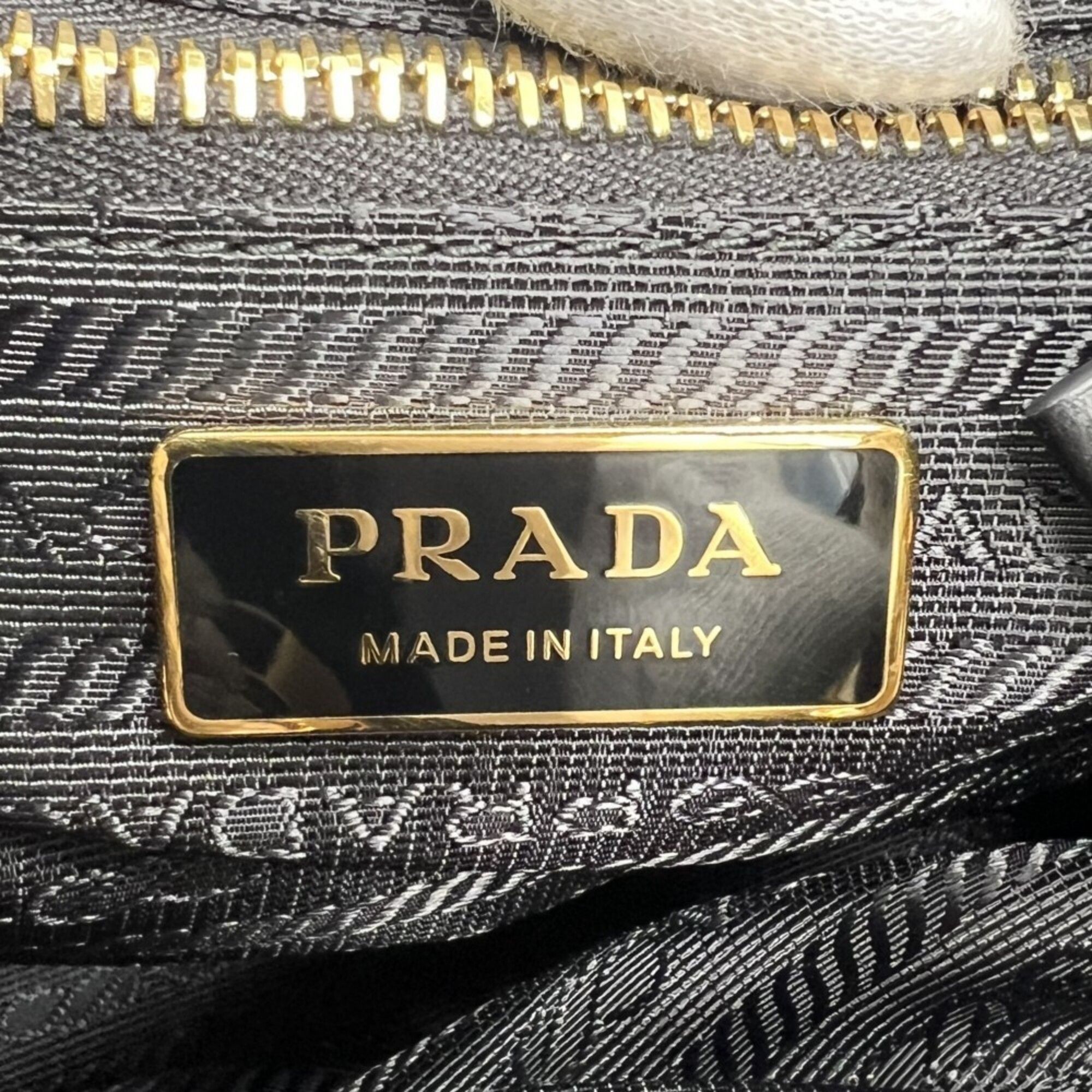 Nylon Handbag (Pre-Owned) - Prada - Modalova