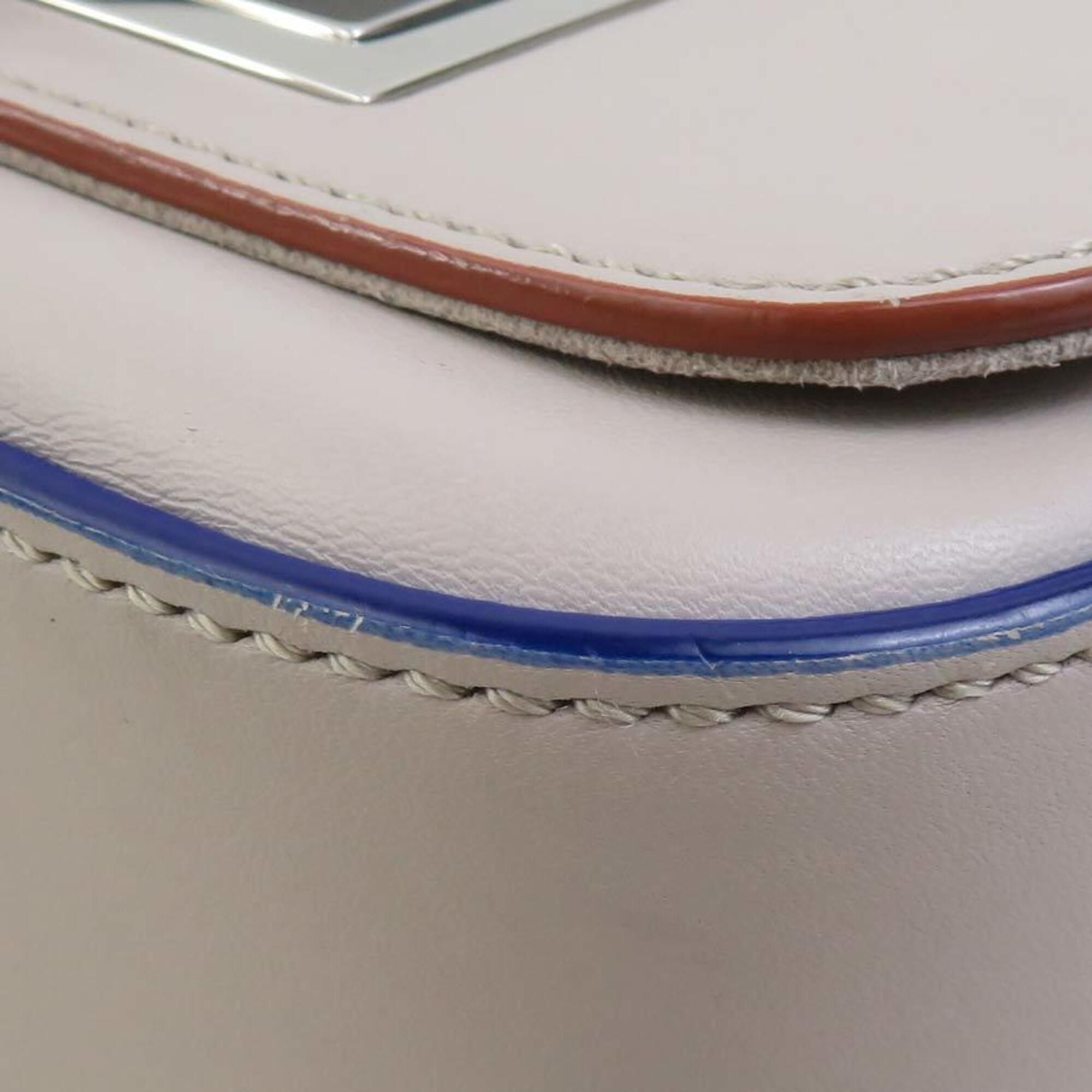 Leather Handbag Shoulder Bag (Pre-Owned) - Fendi - Modalova