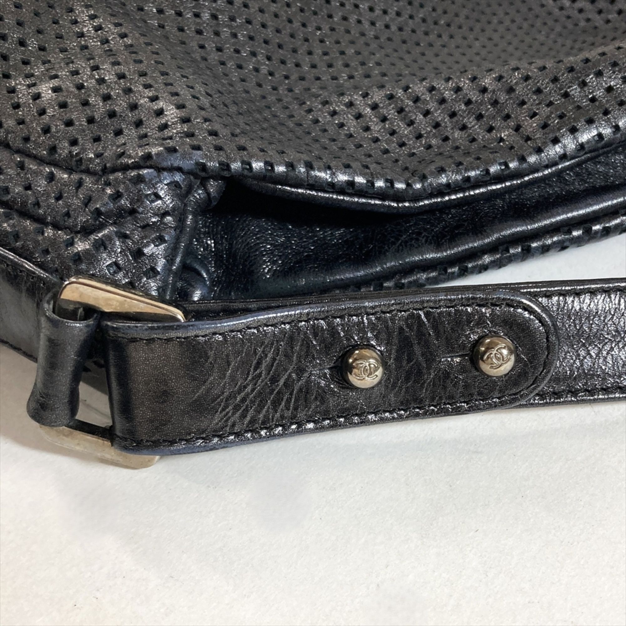 Leather Handbag (Pre-Owned) - Chanel - Modalova
