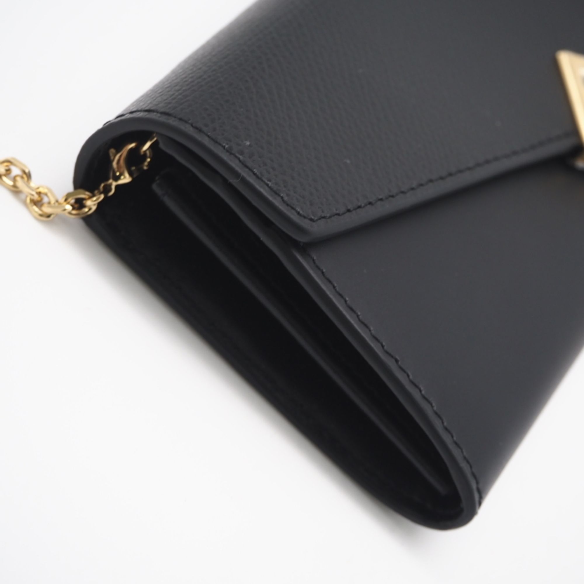 Leather Chain/Shoulder Wallet (Pre-Owned) - Fendi - Modalova