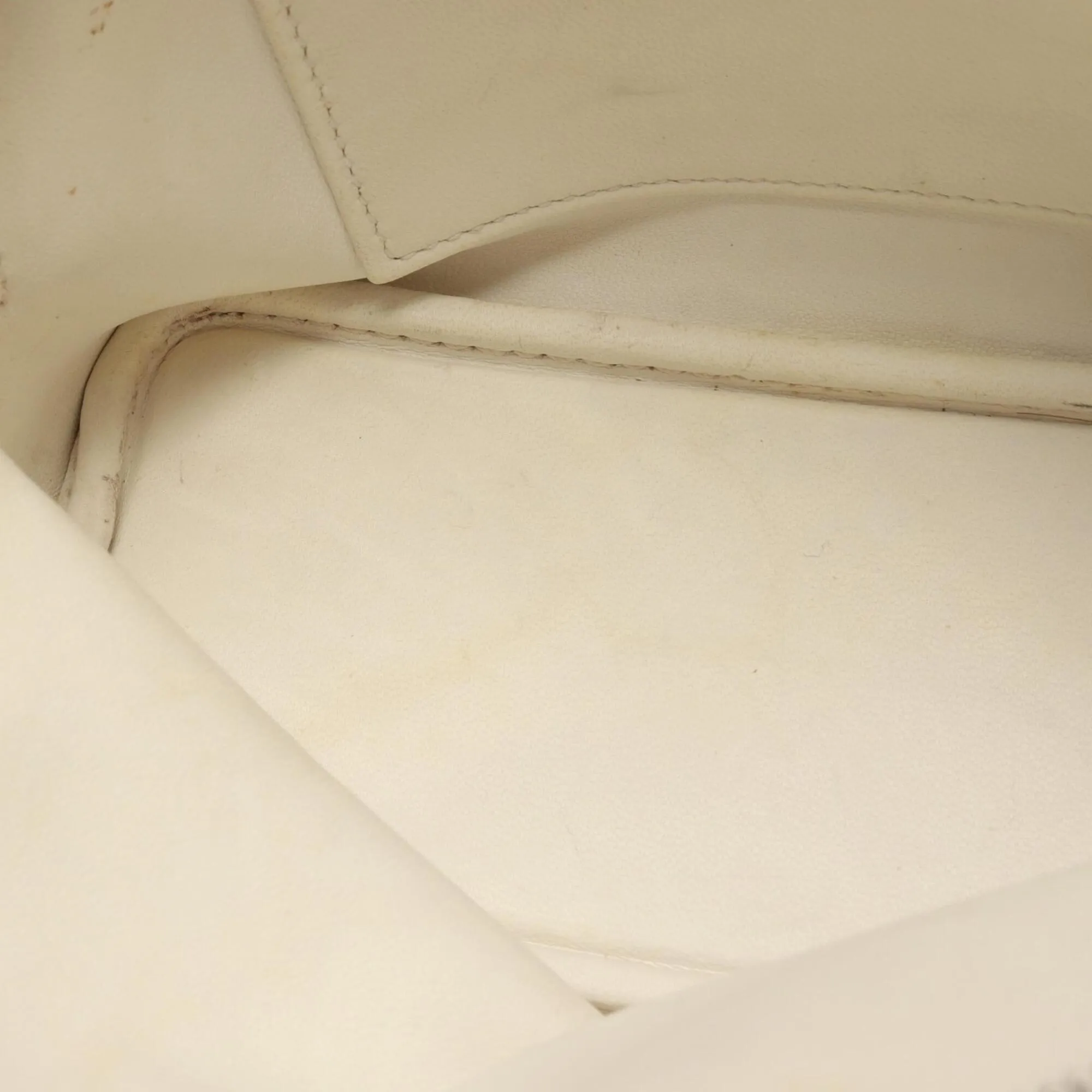 Chevre Leather Handbag (Pre-Owned) - Hermes - Modalova
