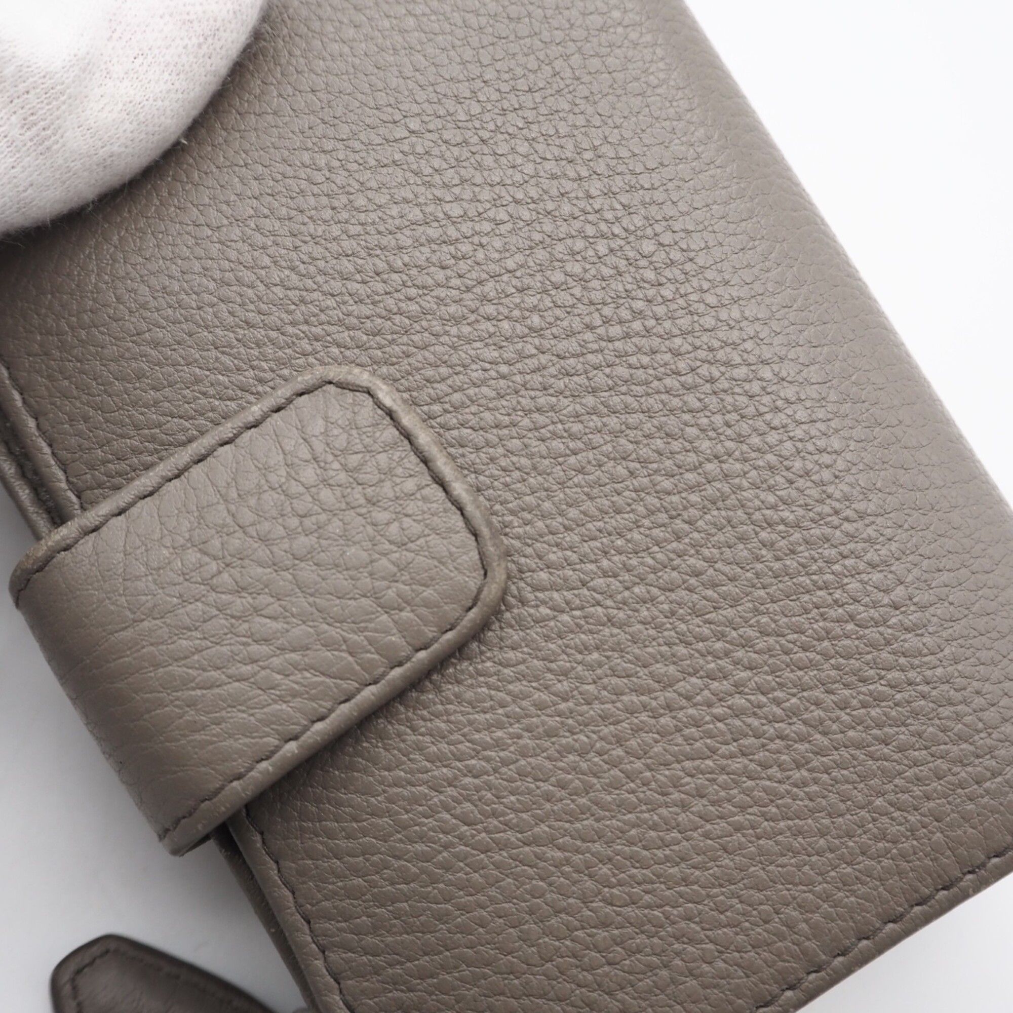 Leather Wallet (Bi-Fold) (Pre-Owned) - Prada - Modalova