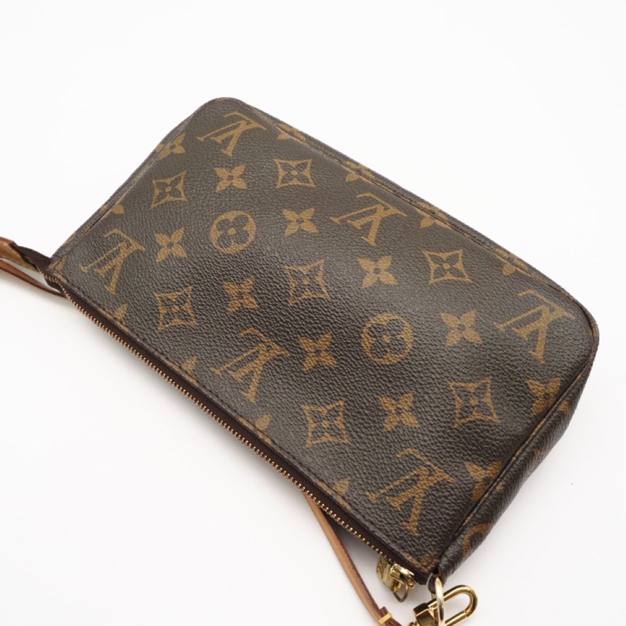 Monogram Coated Canvas Leather Pouch (Pre-Owned) - Louis Vuitton - Modalova