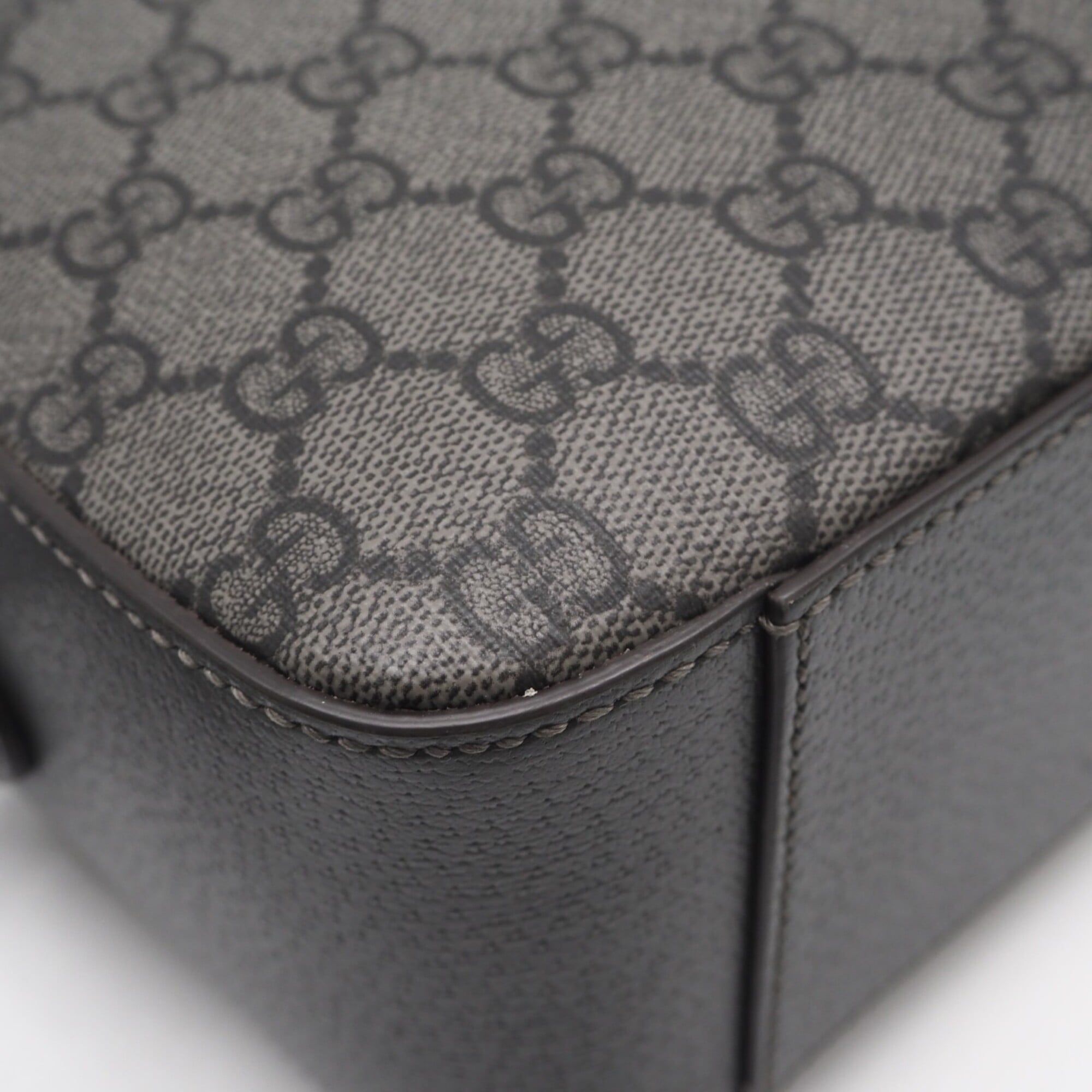 Canvas Shoulder Bag (Pre-Owned) - Gucci - Modalova