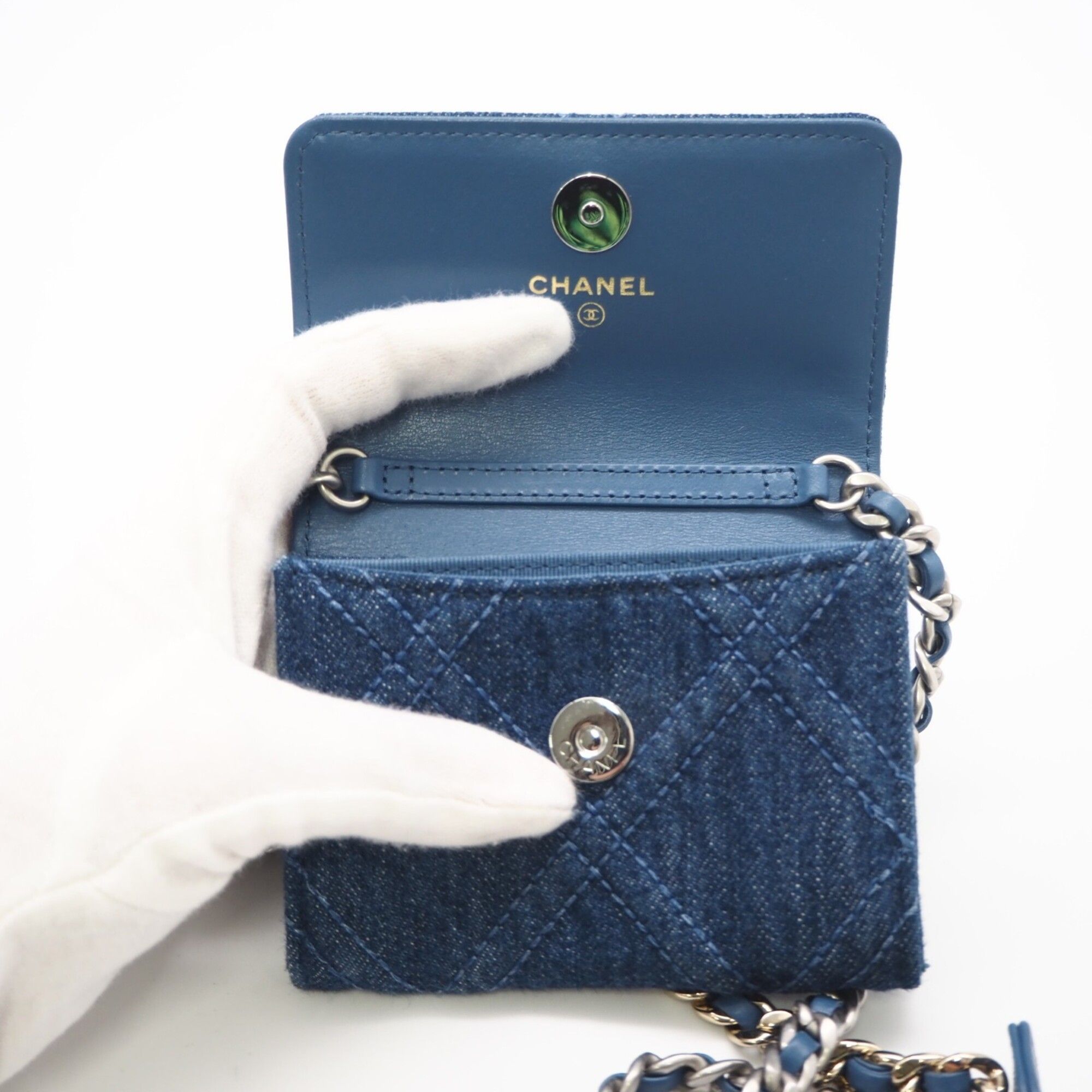 Denim Denim Leather Shoulder Bag (Pre-Owned) - Chanel - Modalova
