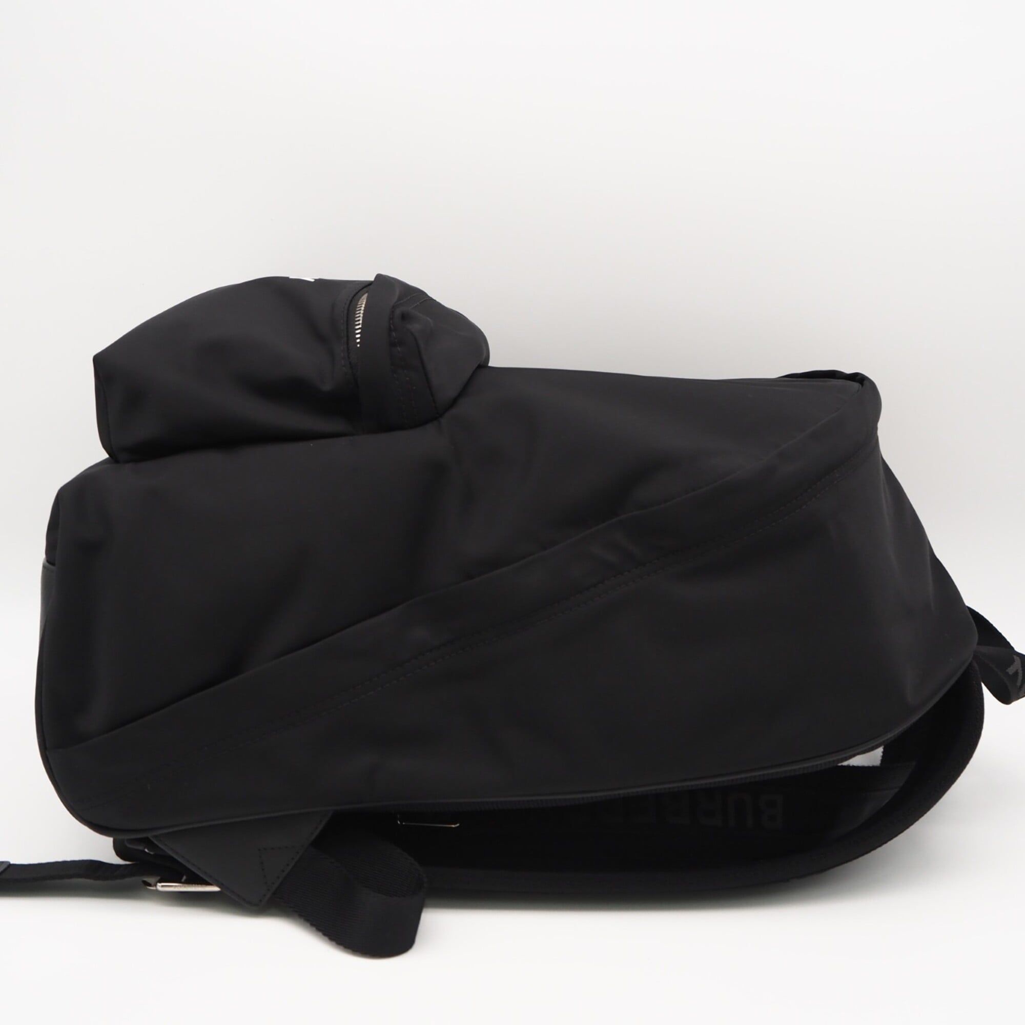 Nylon Backpack (Pre-Owned) - Burberry - Modalova