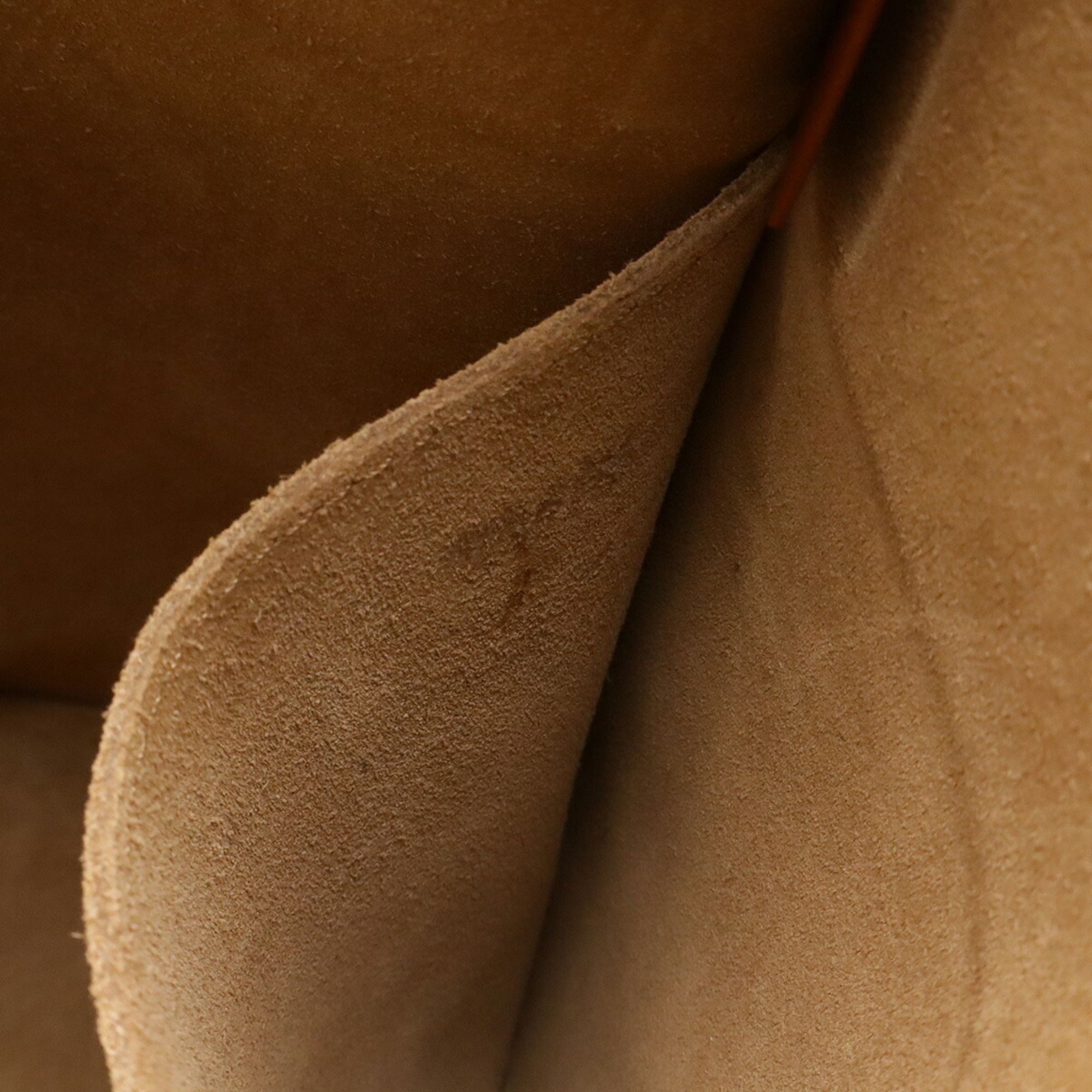 Leather Shoulder Bag (Pre-Owned) - Loewe - Modalova