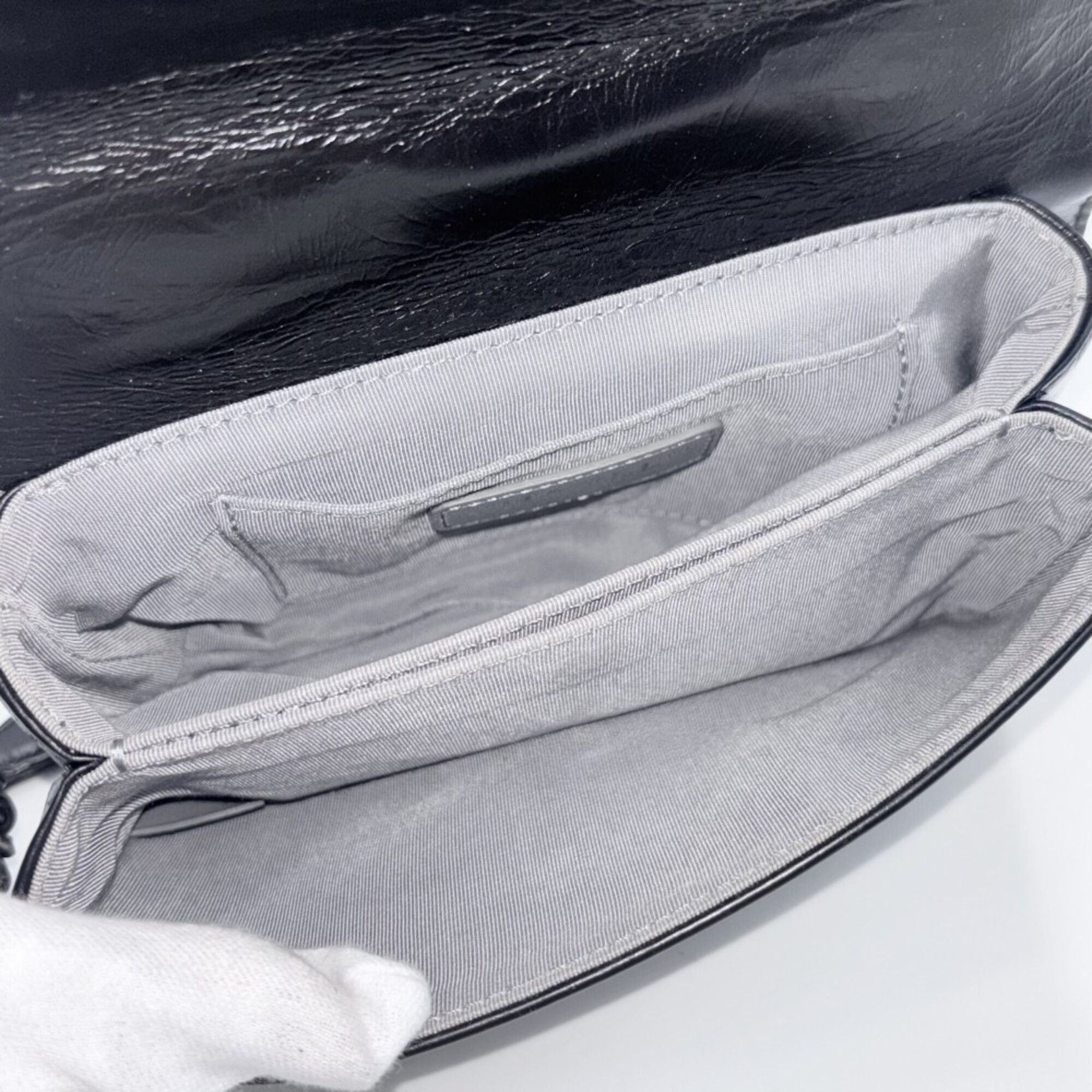 Leather Shoulder Bag (Pre-Owned) - Chanel - Modalova