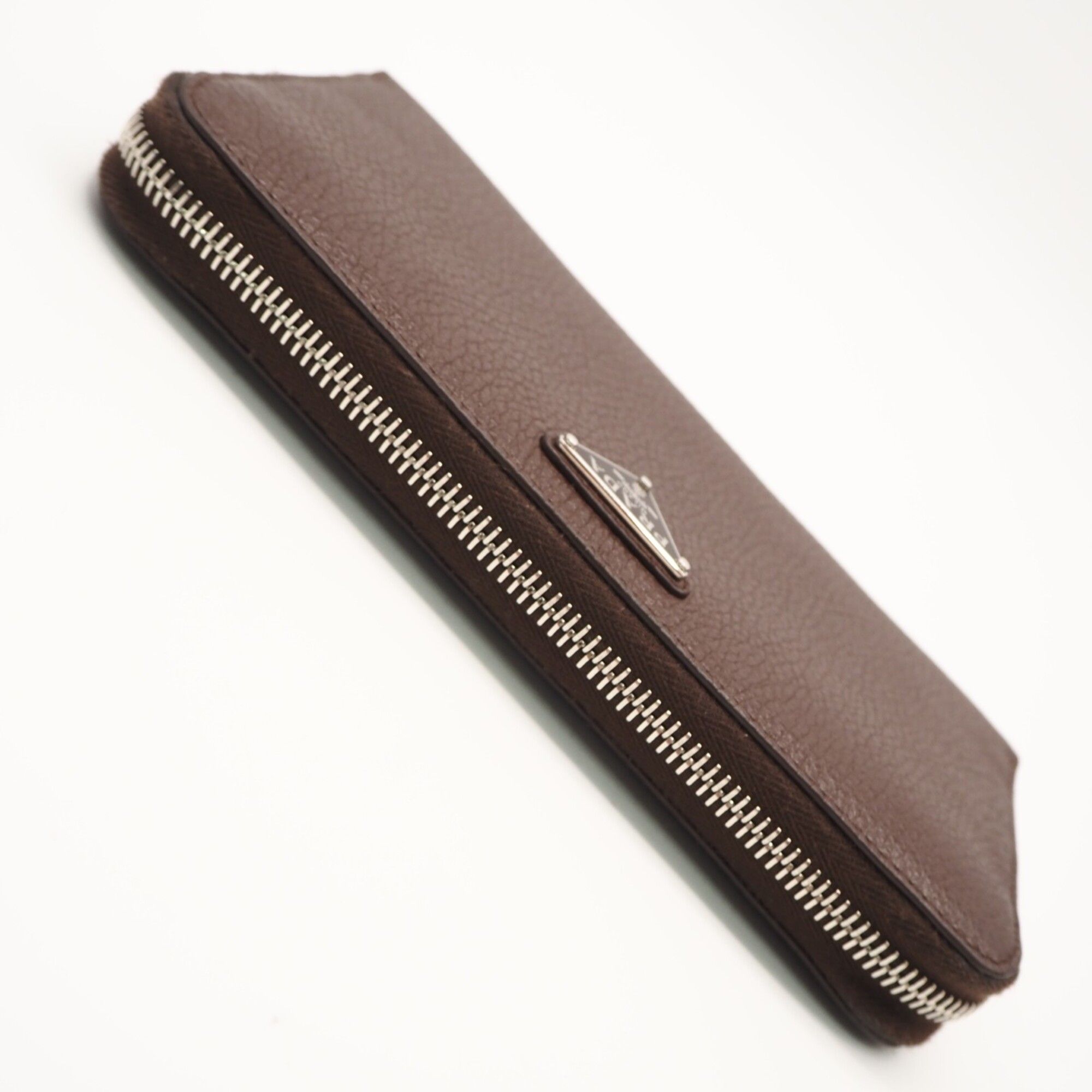 Leather Long Wallet (Bi-Fold) (Pre-Owned) - Prada - Modalova