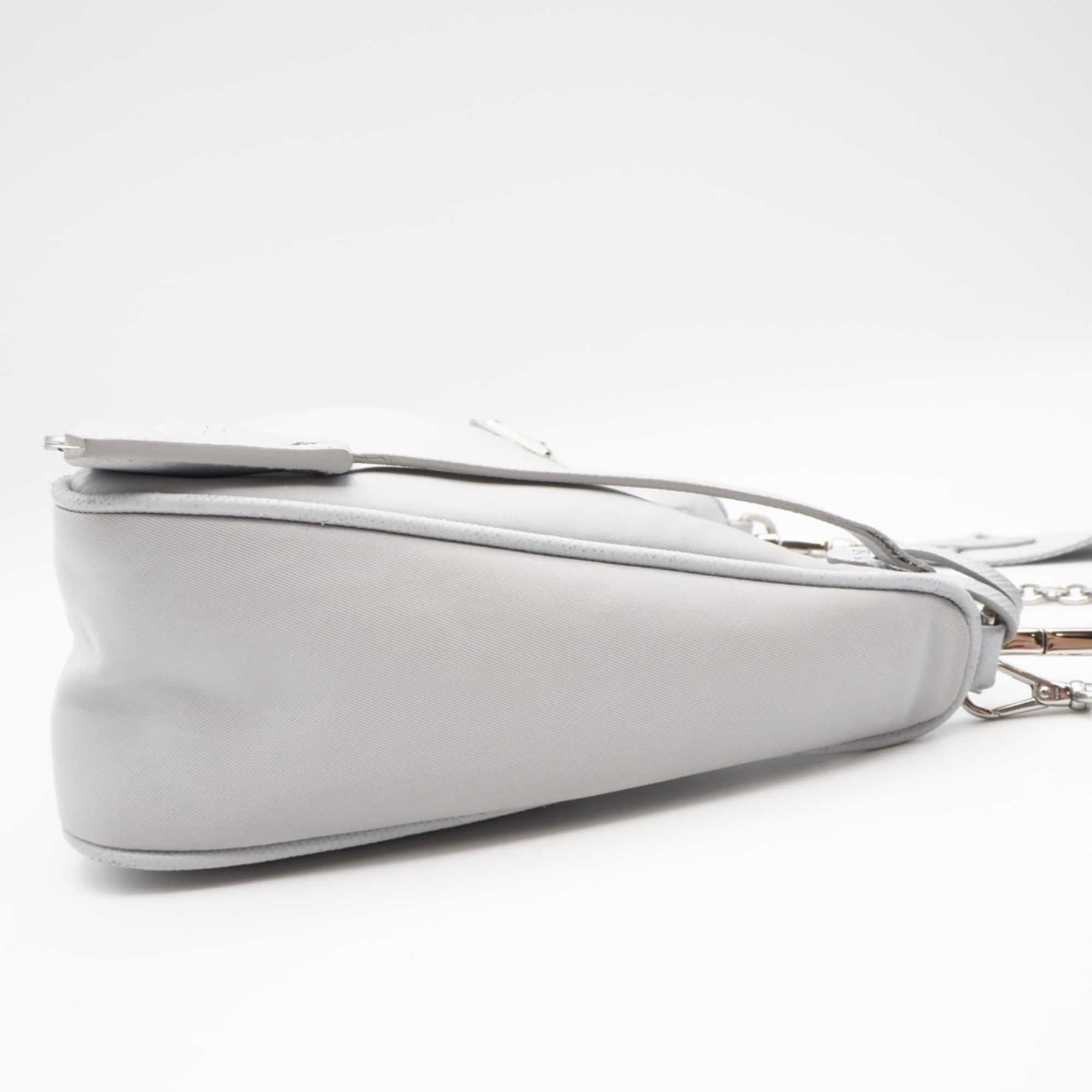 Nylon Shoulder Bag (Pre-Owned) - Prada - Modalova