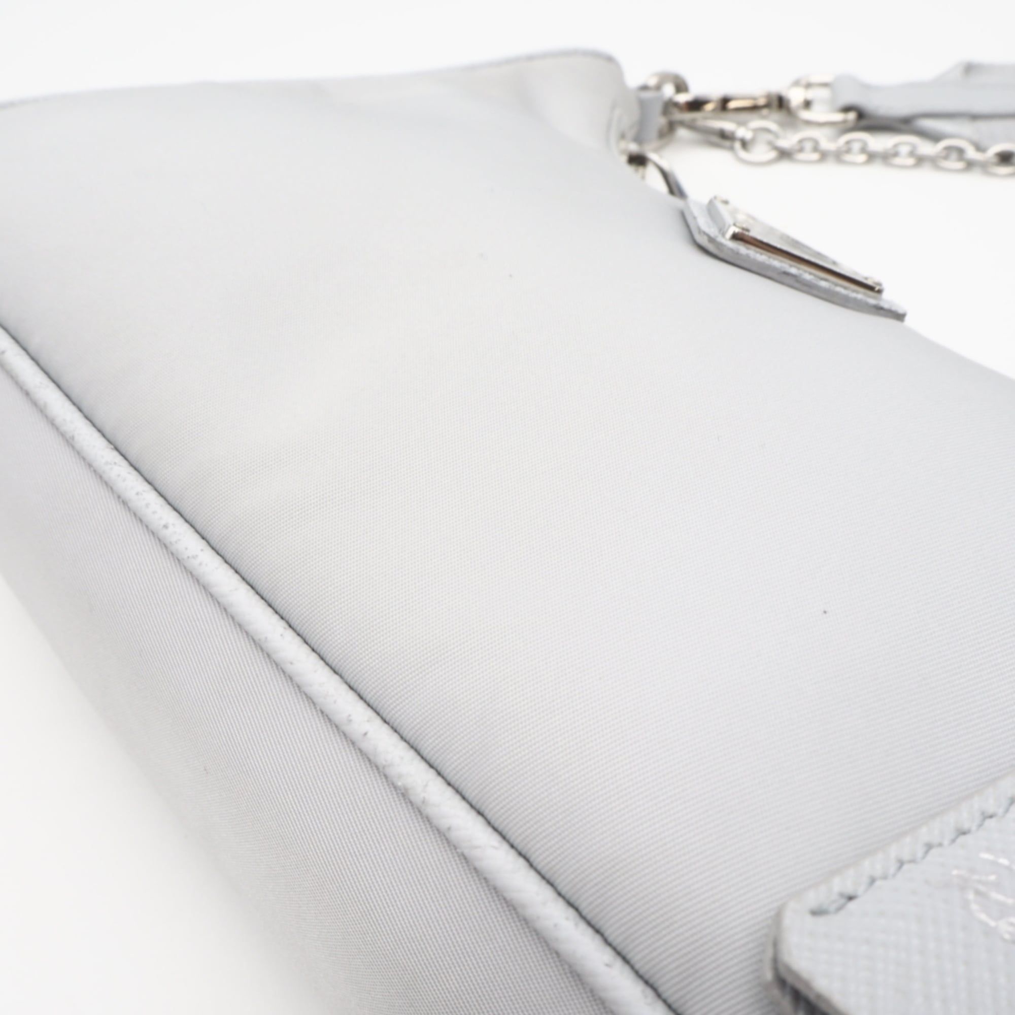 Nylon Shoulder Bag (Pre-Owned) - Prada - Modalova