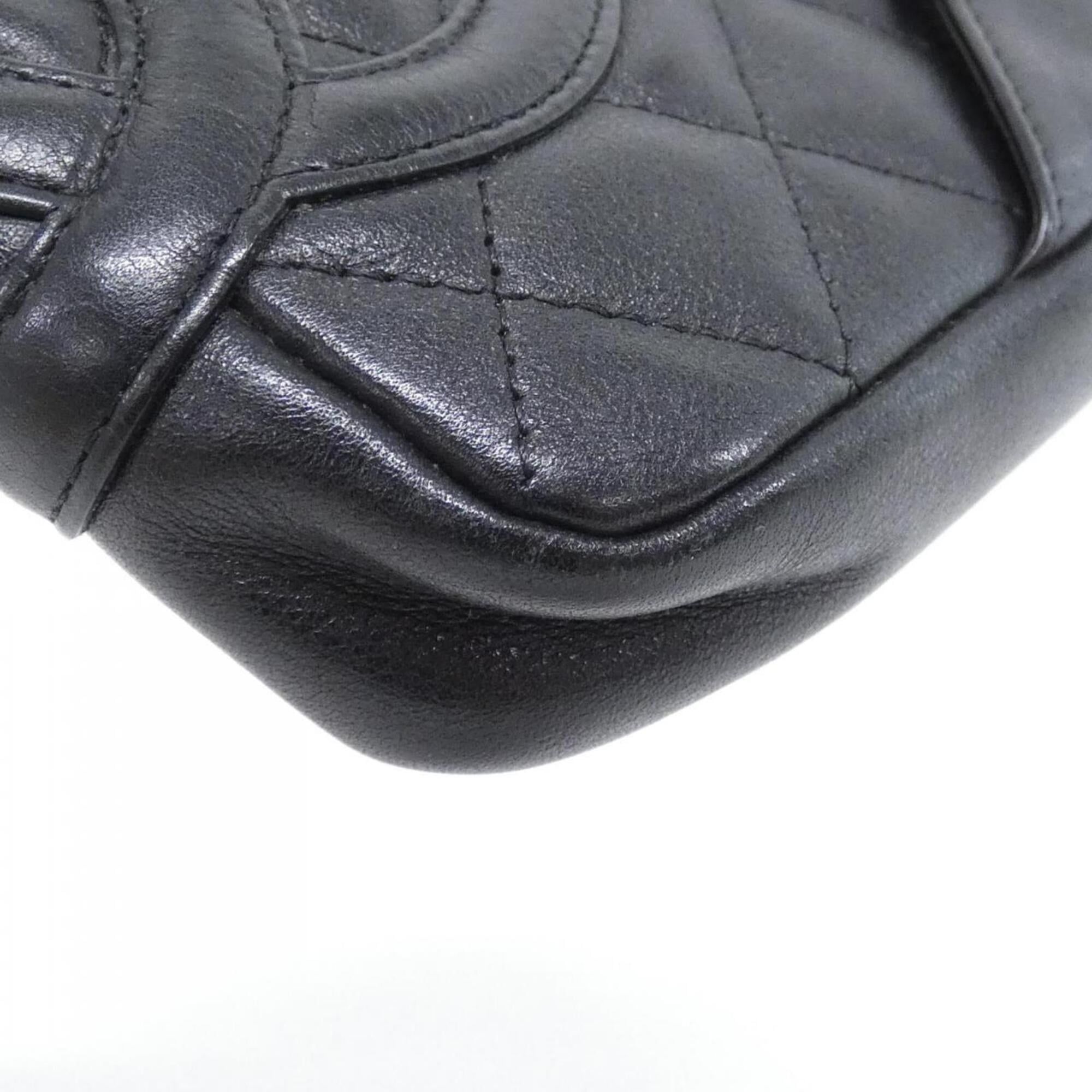 Leather Shoulder Bag (Pre-Owned) - Chanel - Modalova