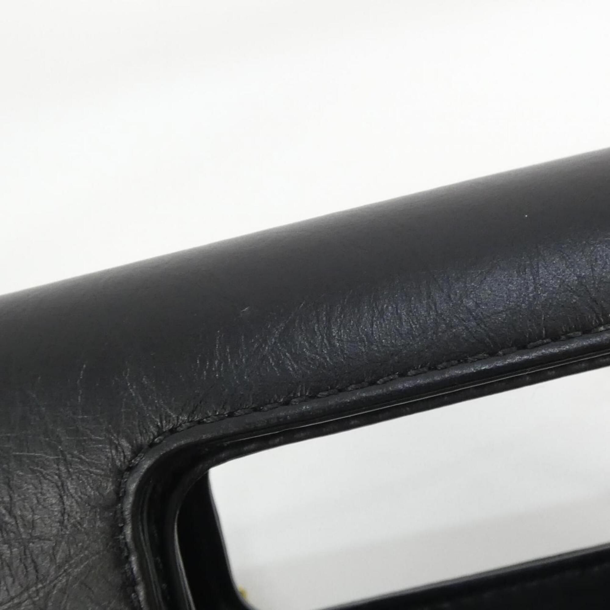 Leather Shoulder Bag (Pre-Owned) - Chanel - Modalova