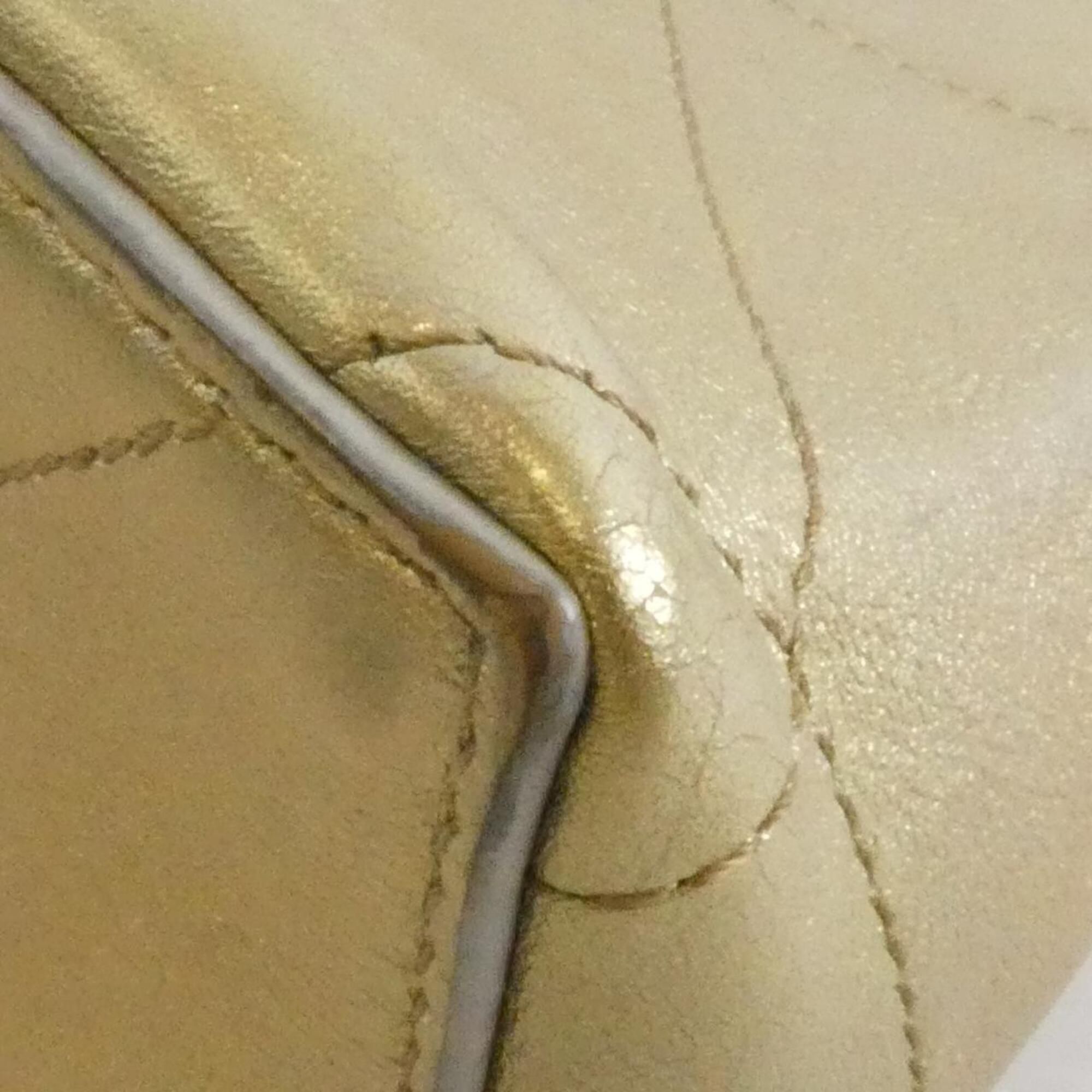 Leather Shoulder Bag (Pre-Owned) - Chanel - Modalova