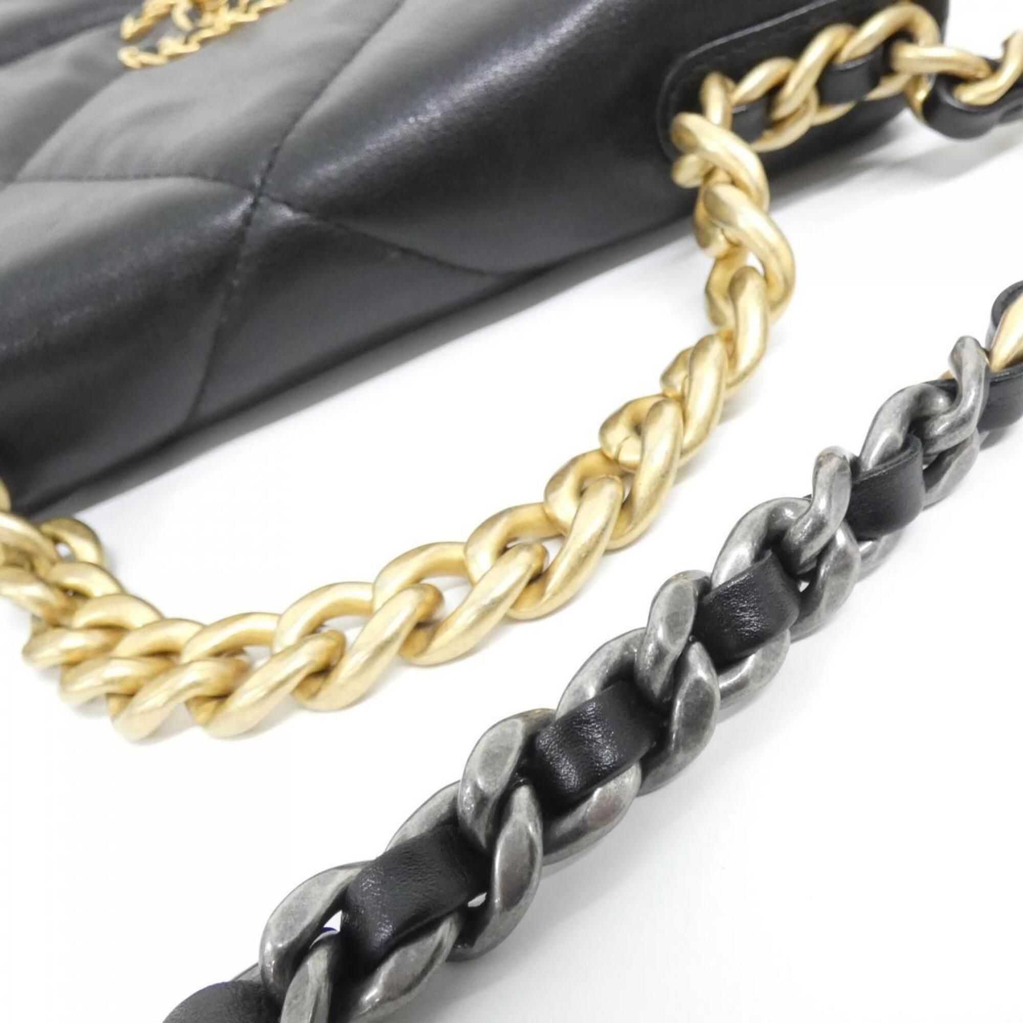 Leather Shoulder Bag (Pre-Owned) - Chanel - Modalova