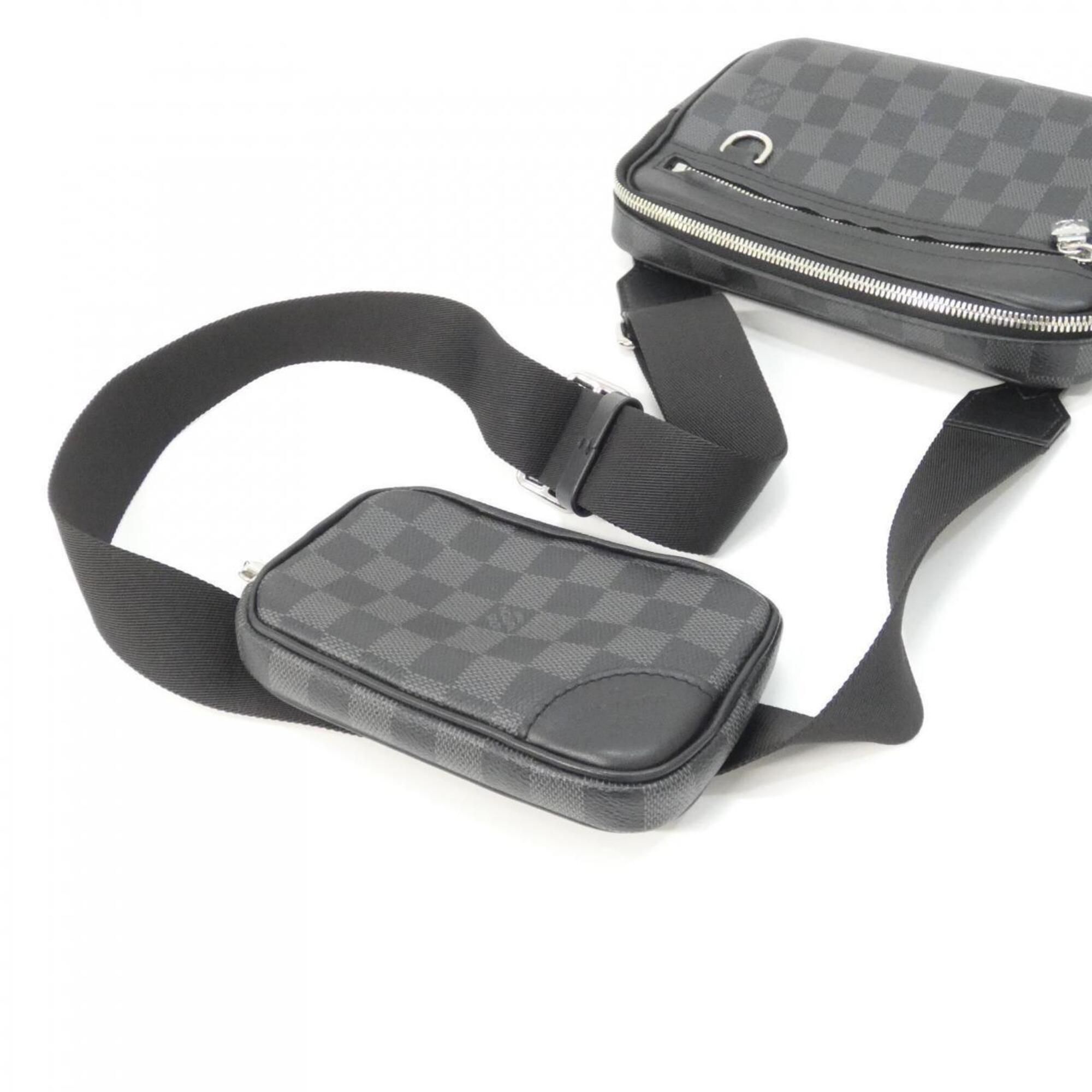 Coated Canvas Pouch Shoulder Bag (Pre-Owned) - Louis Vuitton - Modalova