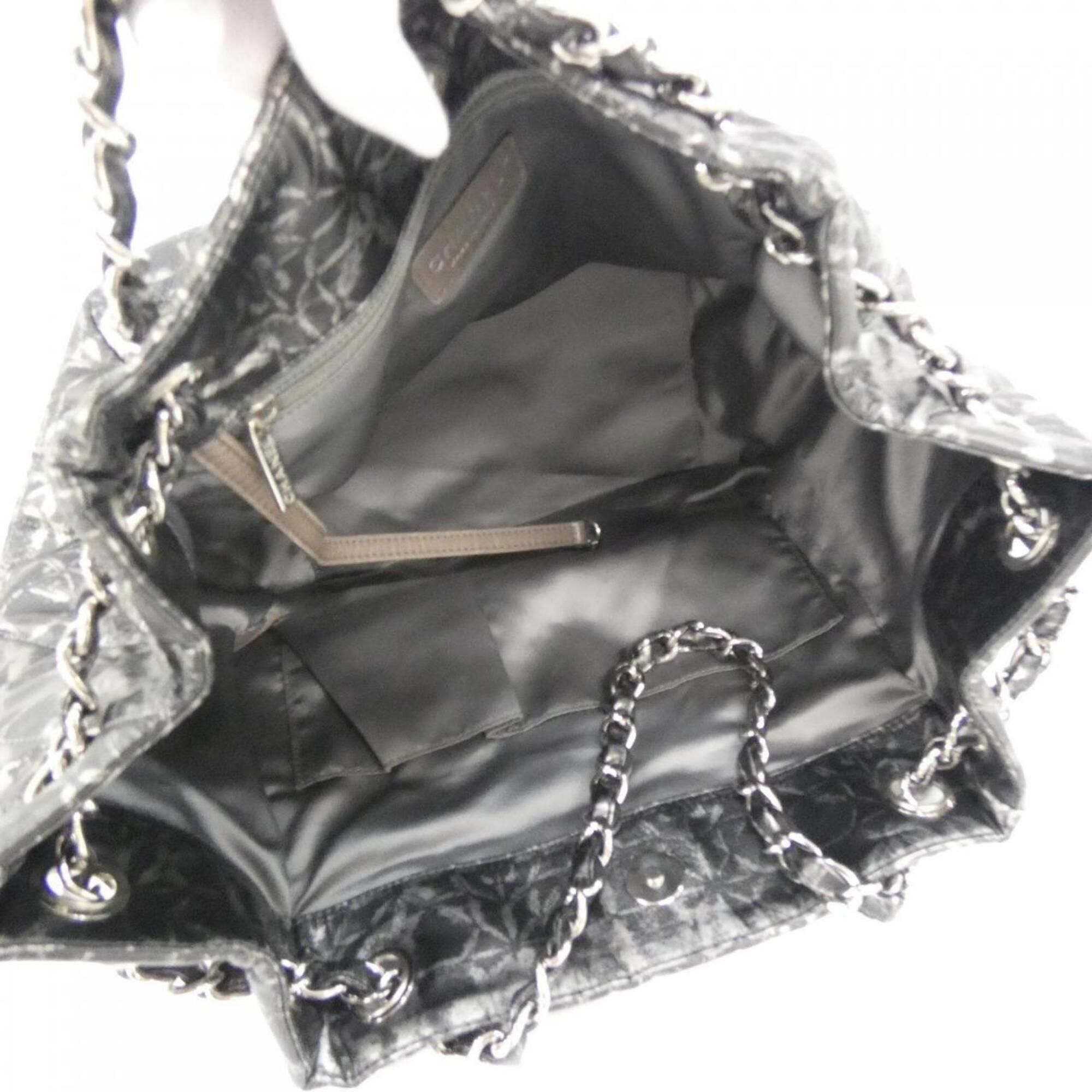 Polyester Handbag (Pre-Owned) - Chanel - Modalova