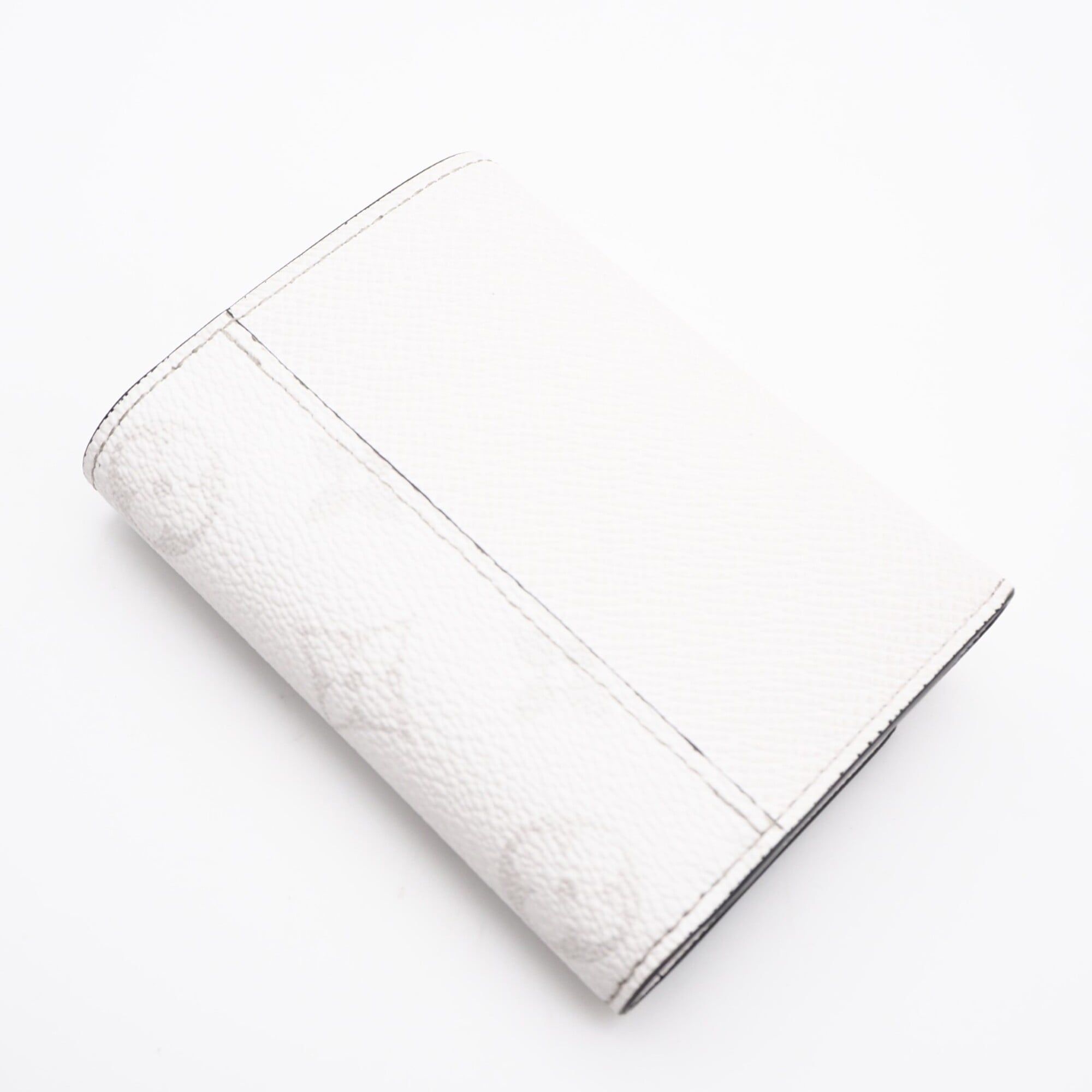 Taigarama Coated Canvas Leather Wallet (Tri-Fold) (Pre-Owned) - Louis Vuitton - Modalova