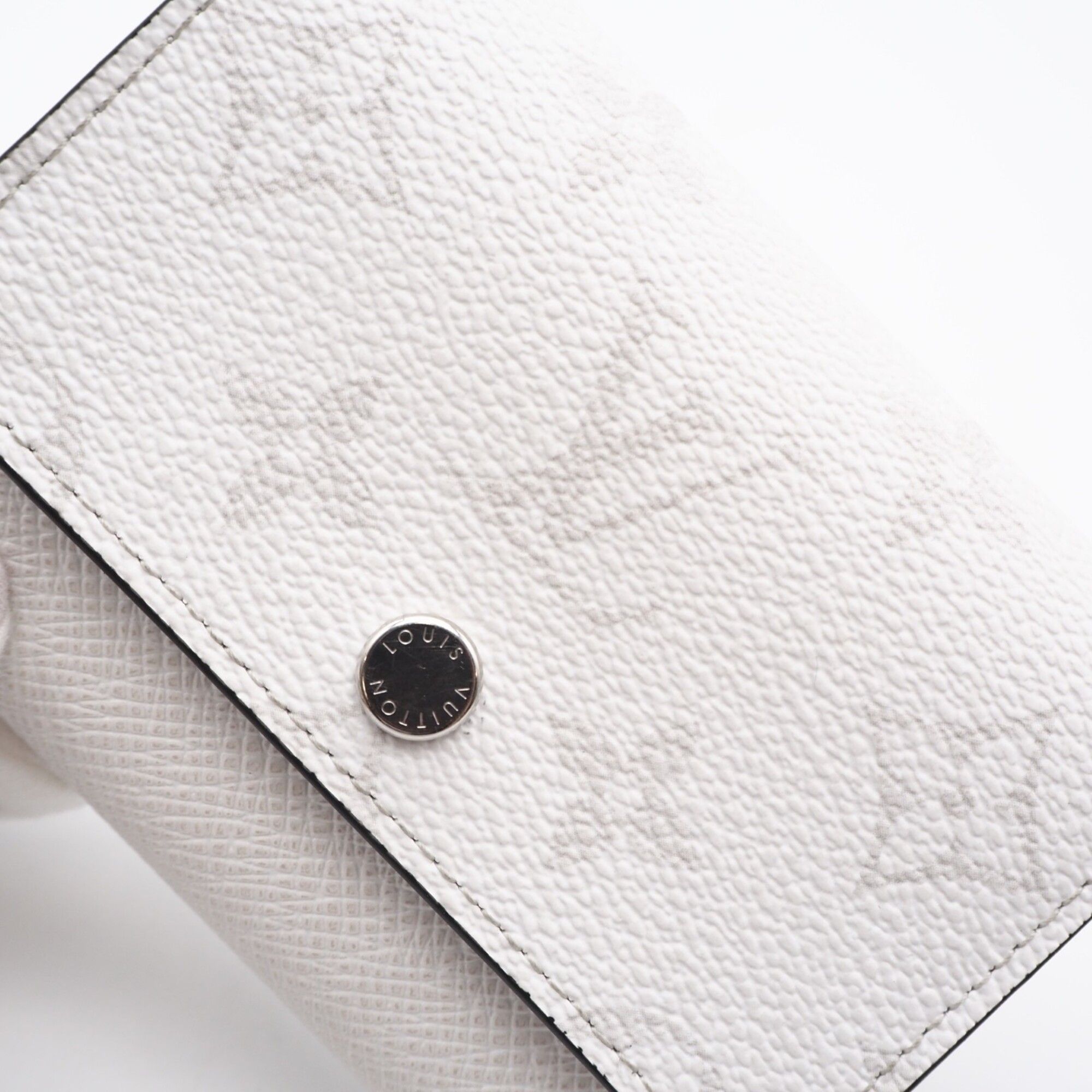 Taigarama Coated Canvas Leather Wallet (Tri-Fold) (Pre-Owned) - Louis Vuitton - Modalova