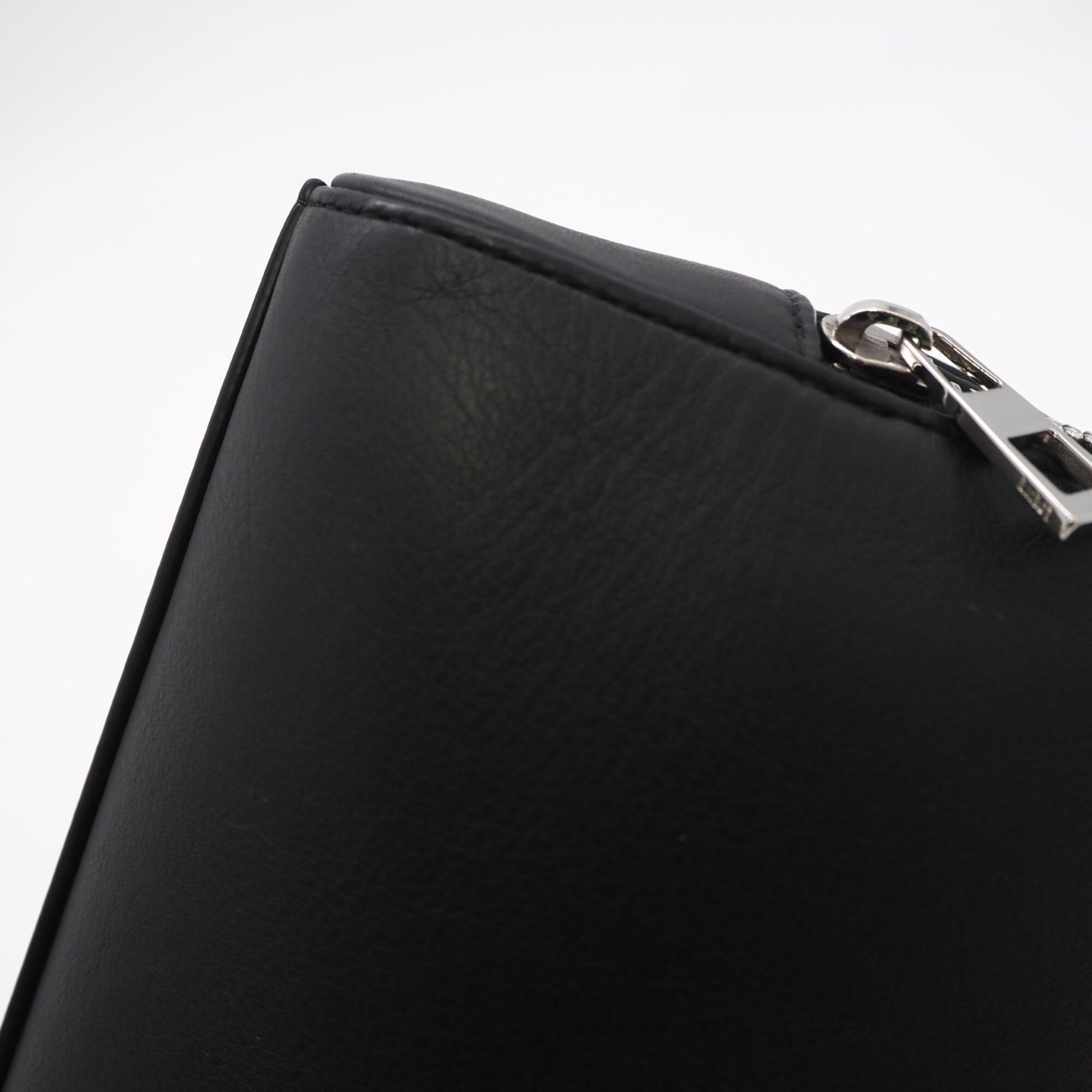 Leather Shoulder Bag (Pre-Owned) - Loewe - Modalova