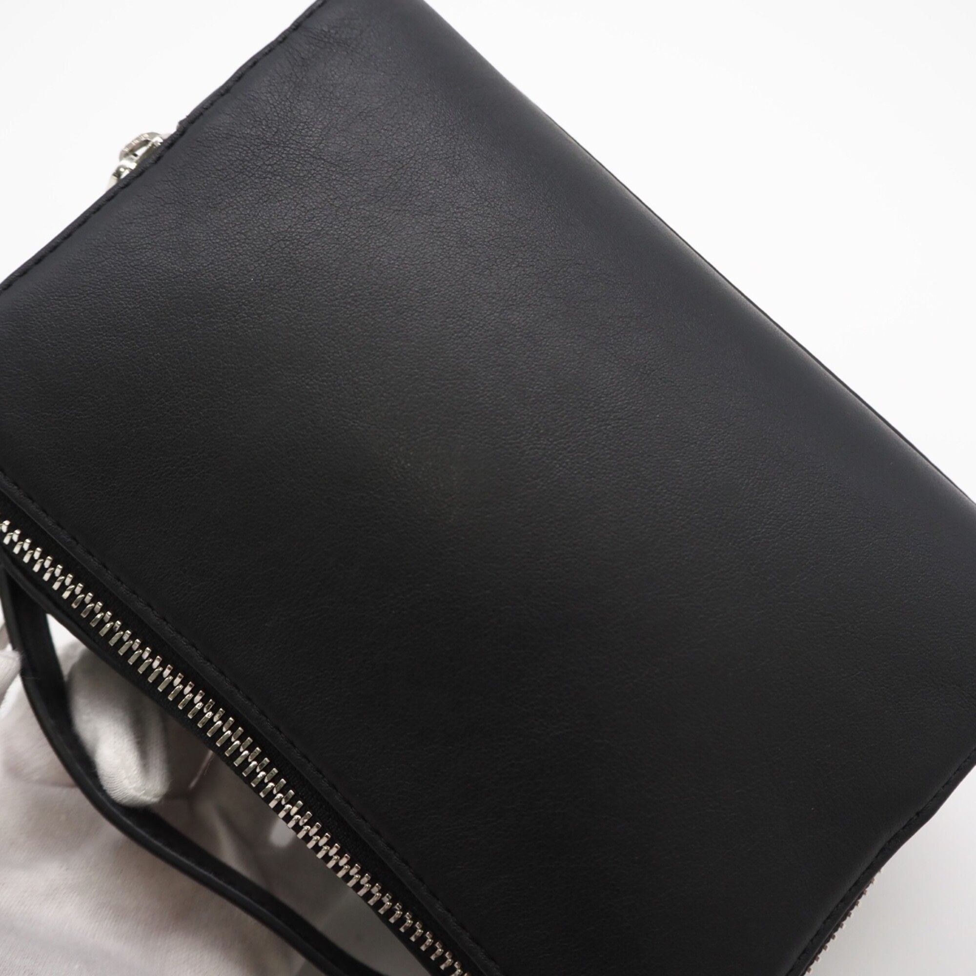 Leather Shoulder Bag (Pre-Owned) - Loewe - Modalova
