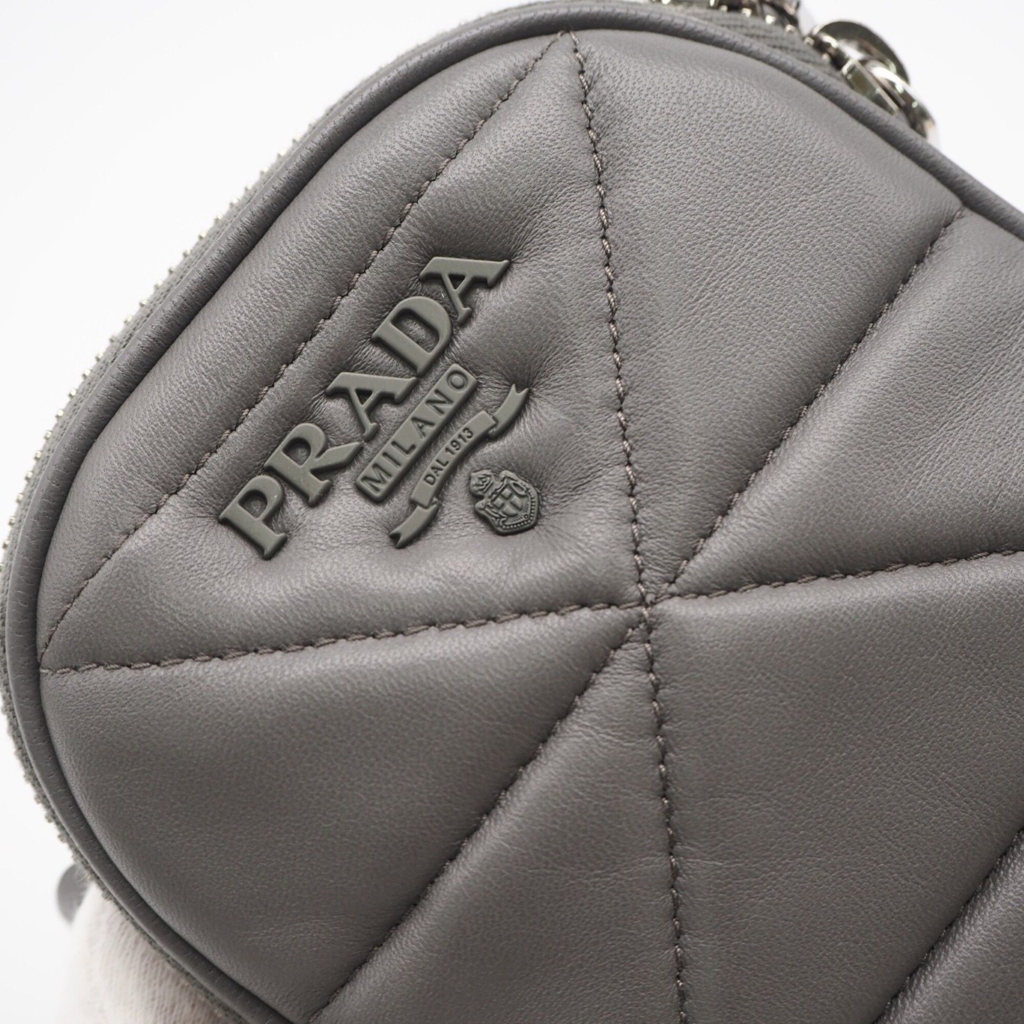 Leather Shoulder Bag (Pre-Owned) - Prada - Modalova