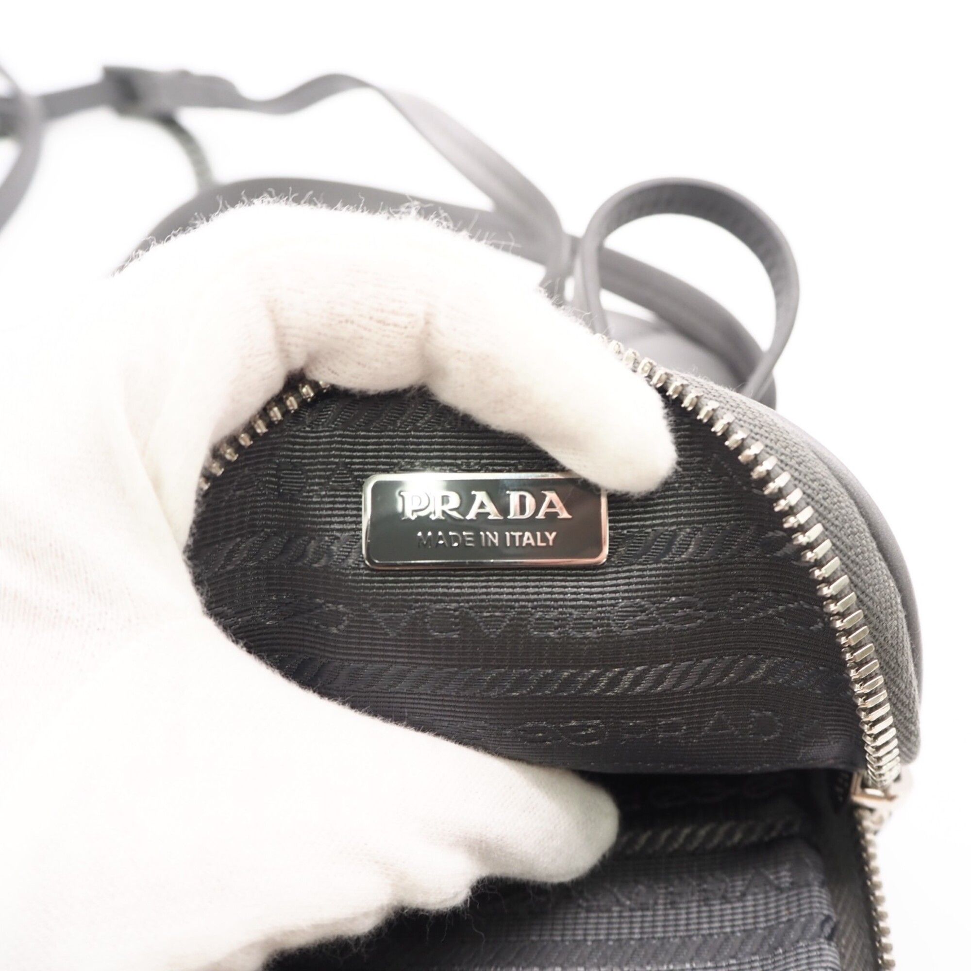 Leather Shoulder Bag (Pre-Owned) - Prada - Modalova