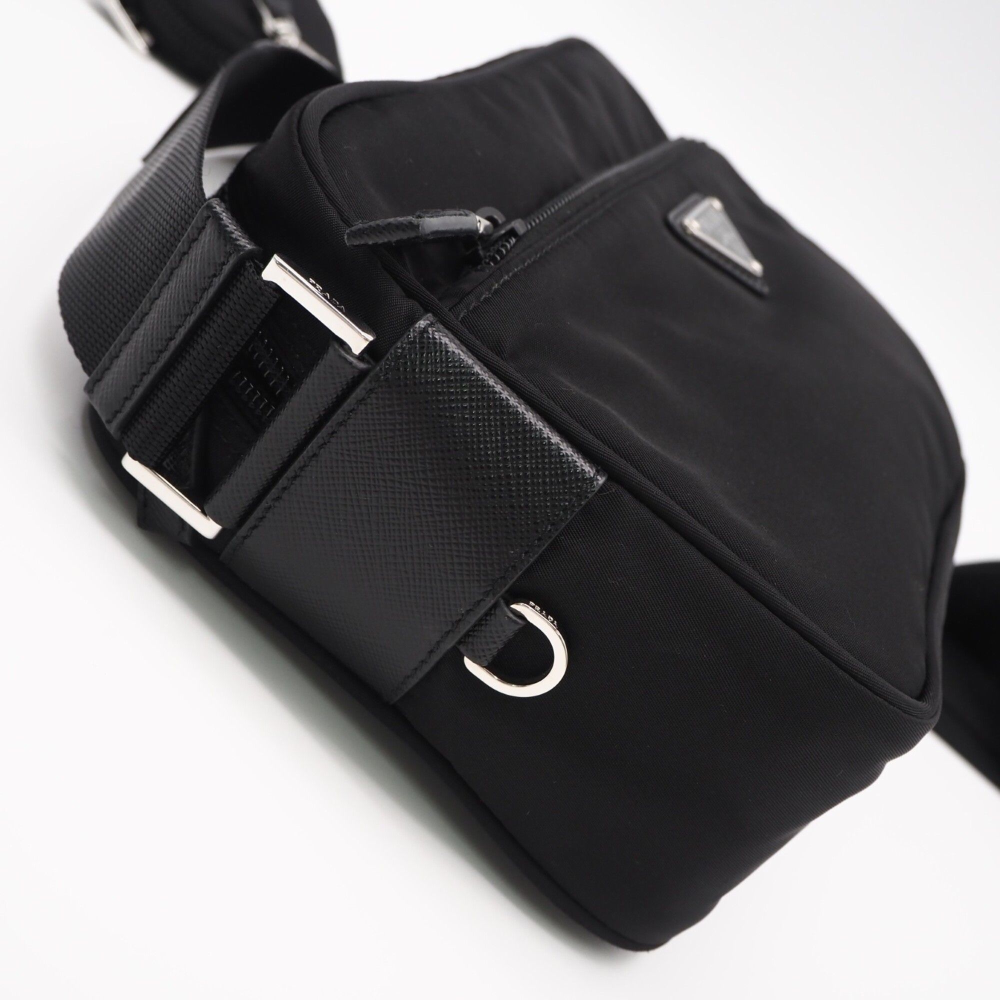 Nylon Shoulder Bag (Pre-Owned) - Prada - Modalova