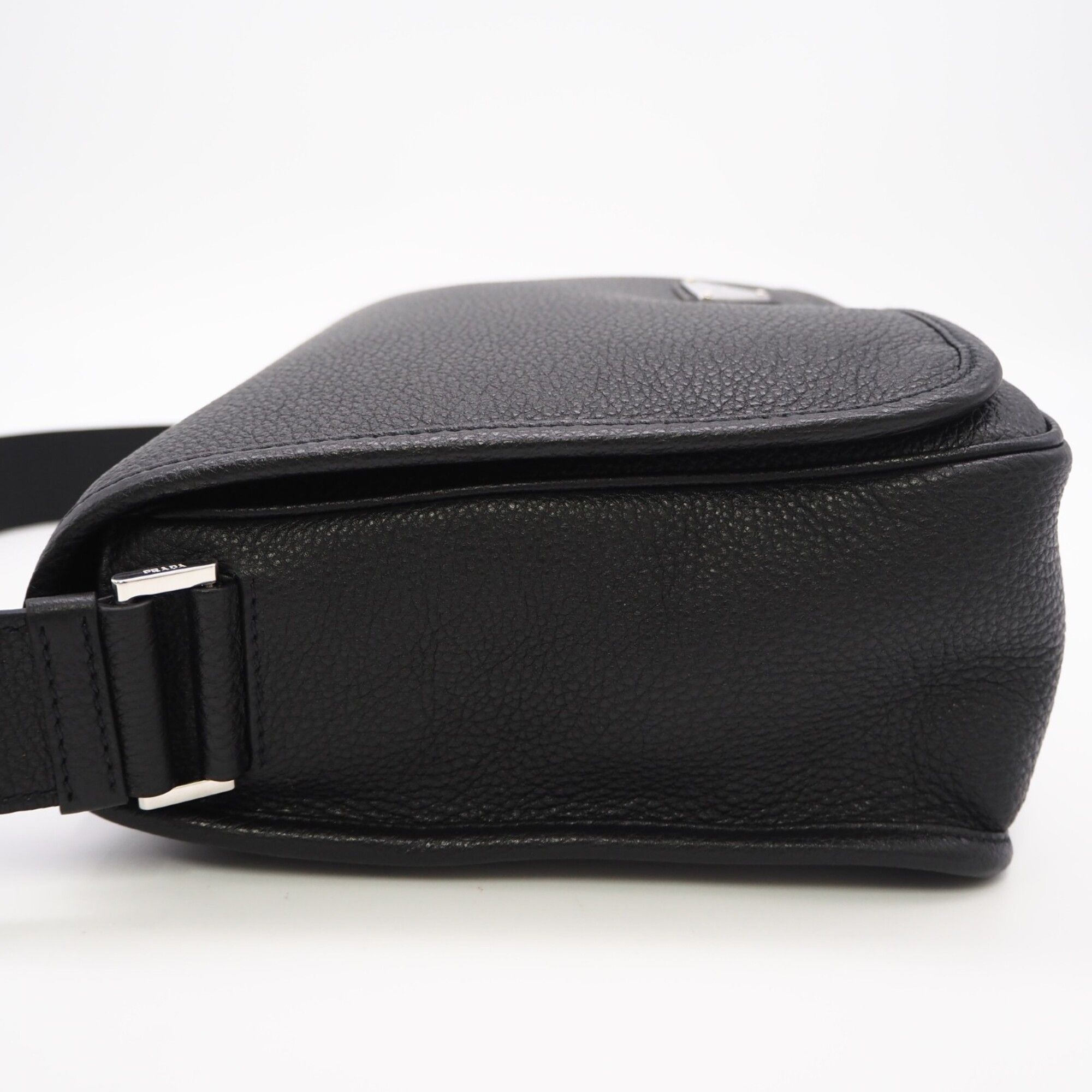 Leather Shoulder Bag (Pre-Owned) - Prada - Modalova