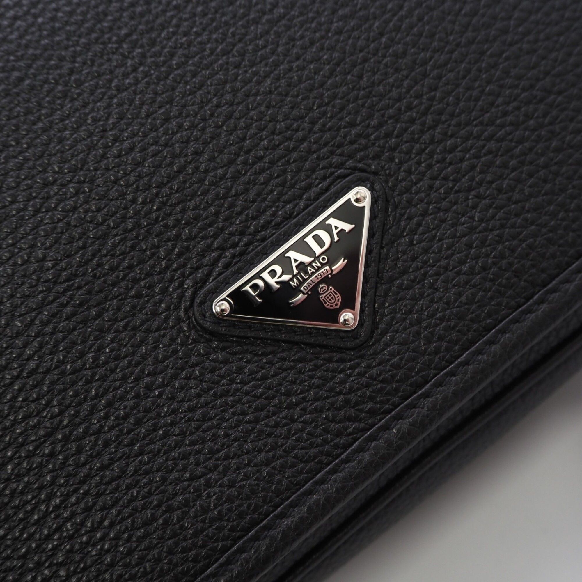 Leather Shoulder Bag (Pre-Owned) - Prada - Modalova