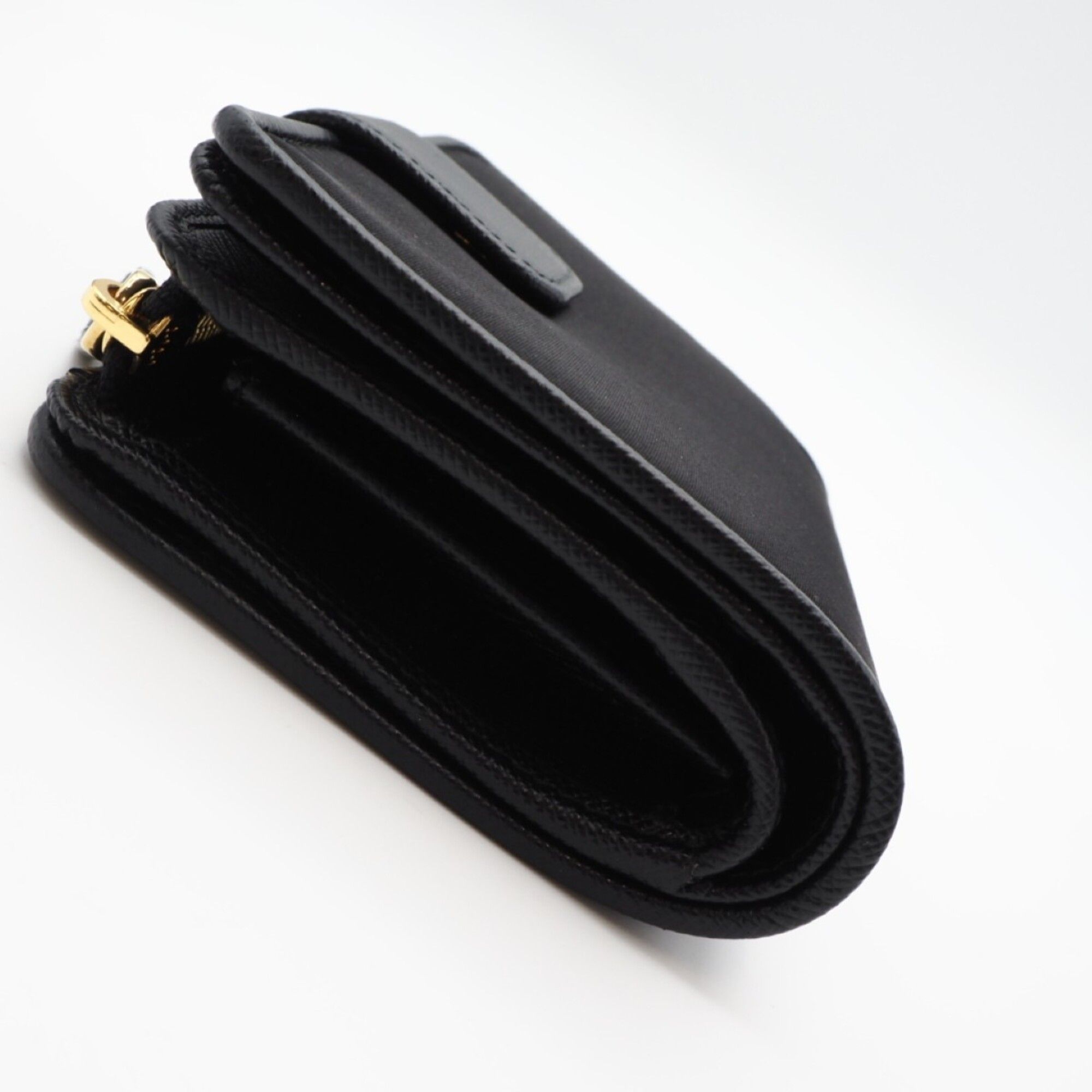 Saffiano Nylon Saffiano Wallet (Bi-Fold) (Pre-Owned) - Prada - Modalova