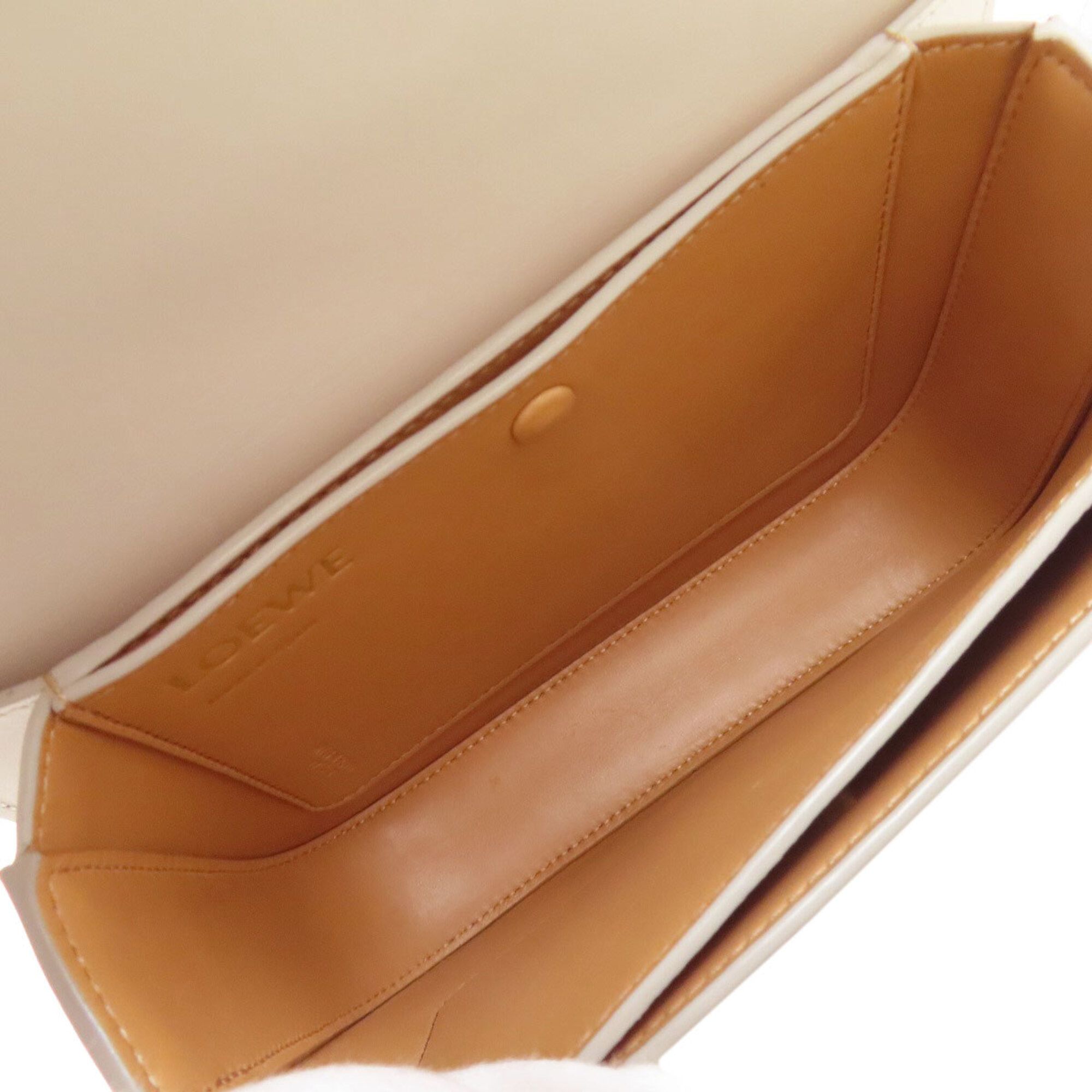 Leather Shoulder Bag (Pre-Owned) - Loewe - Modalova