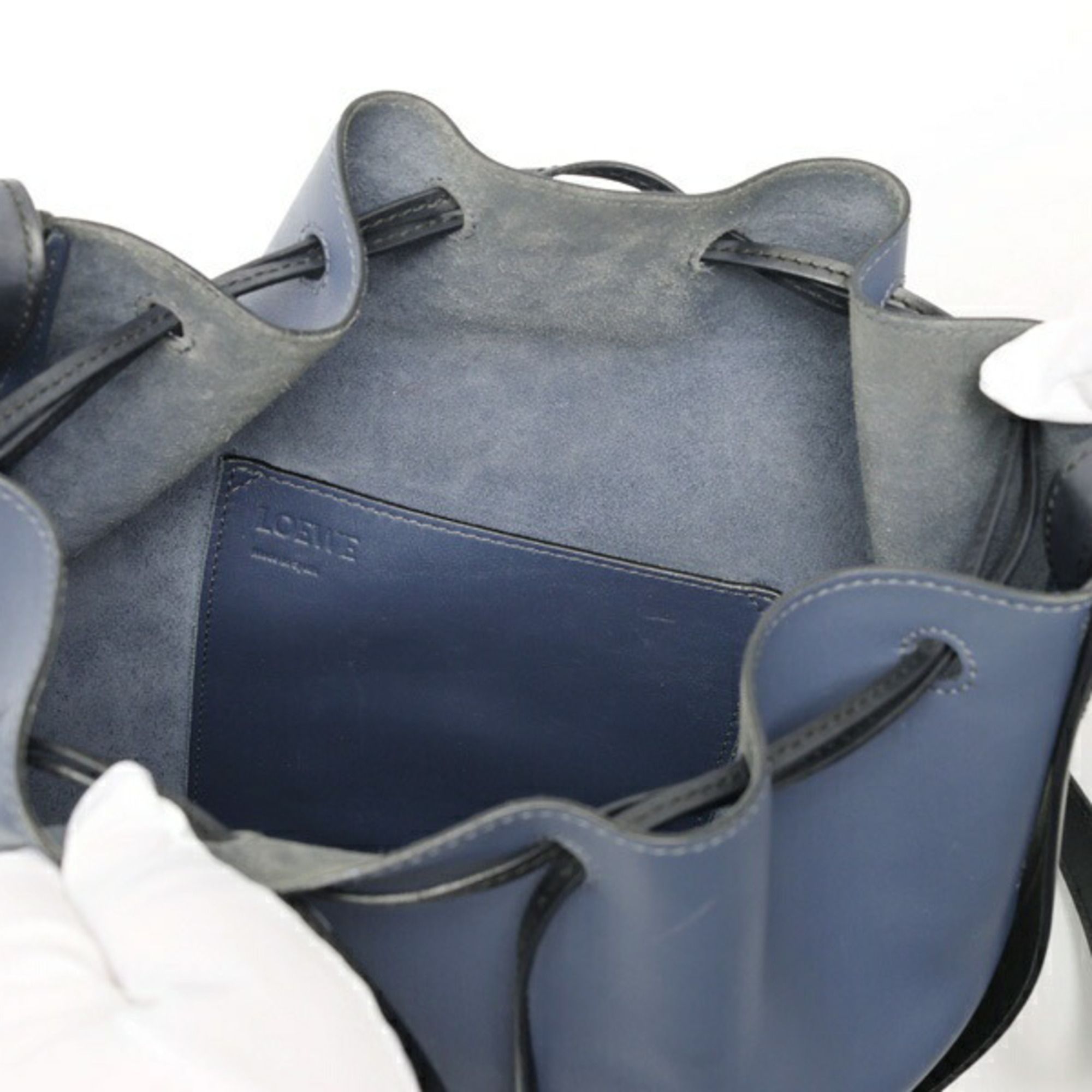 Leather Shoulder Bag (Pre-Owned) - Loewe - Modalova