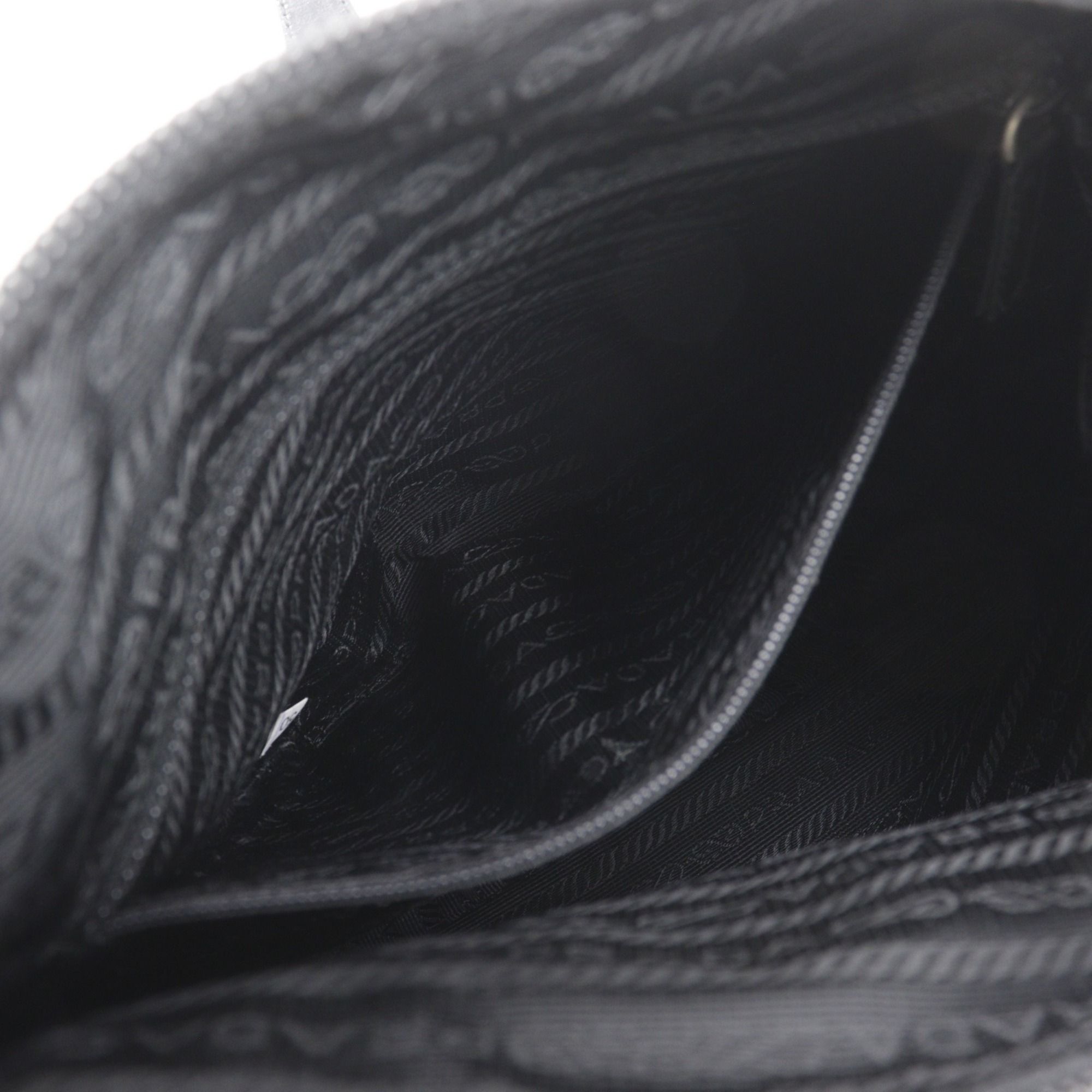Nylon Shoulder Bag (Pre-Owned) - Prada - Modalova