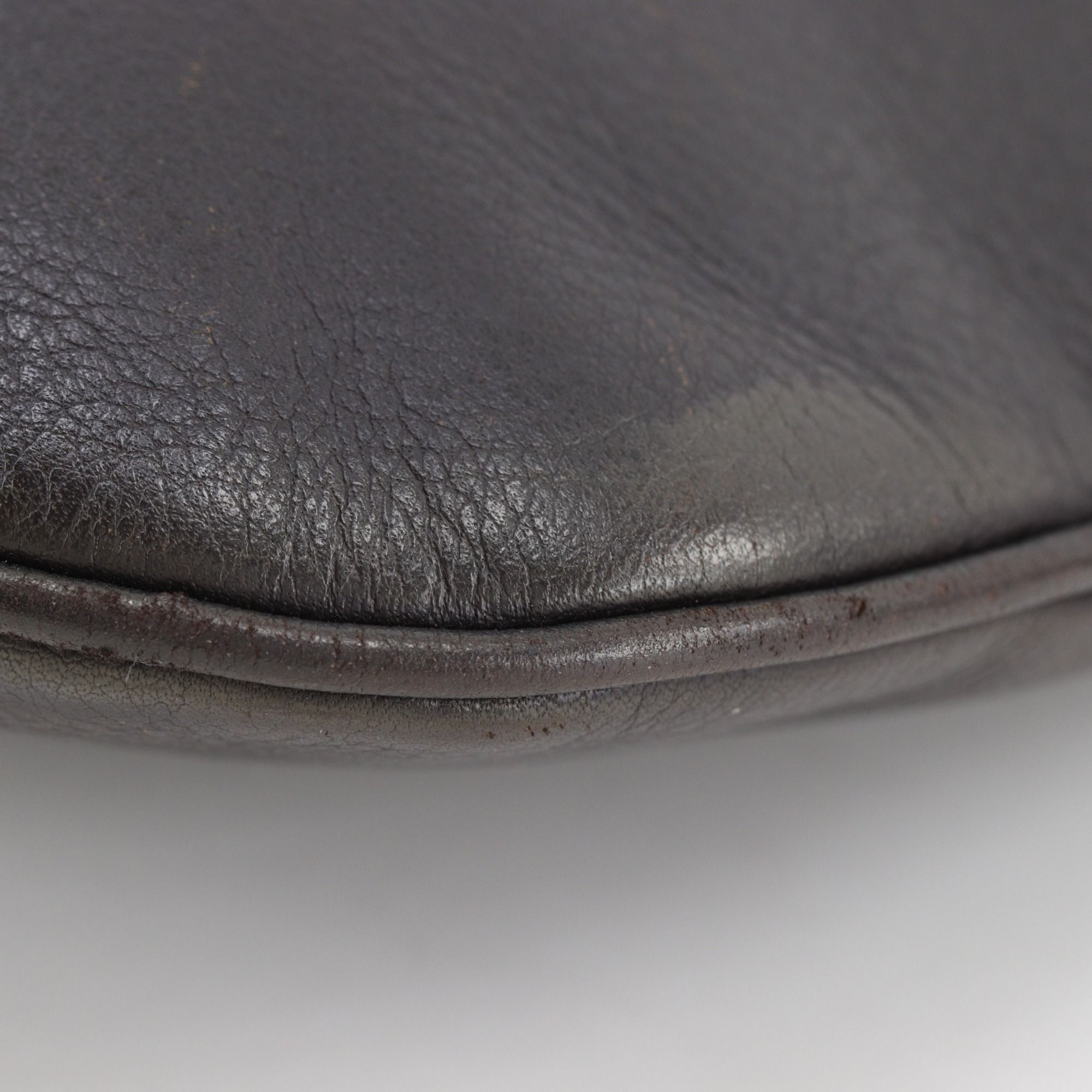Leather Shoulder Bag (Pre-Owned) - Loewe - Modalova