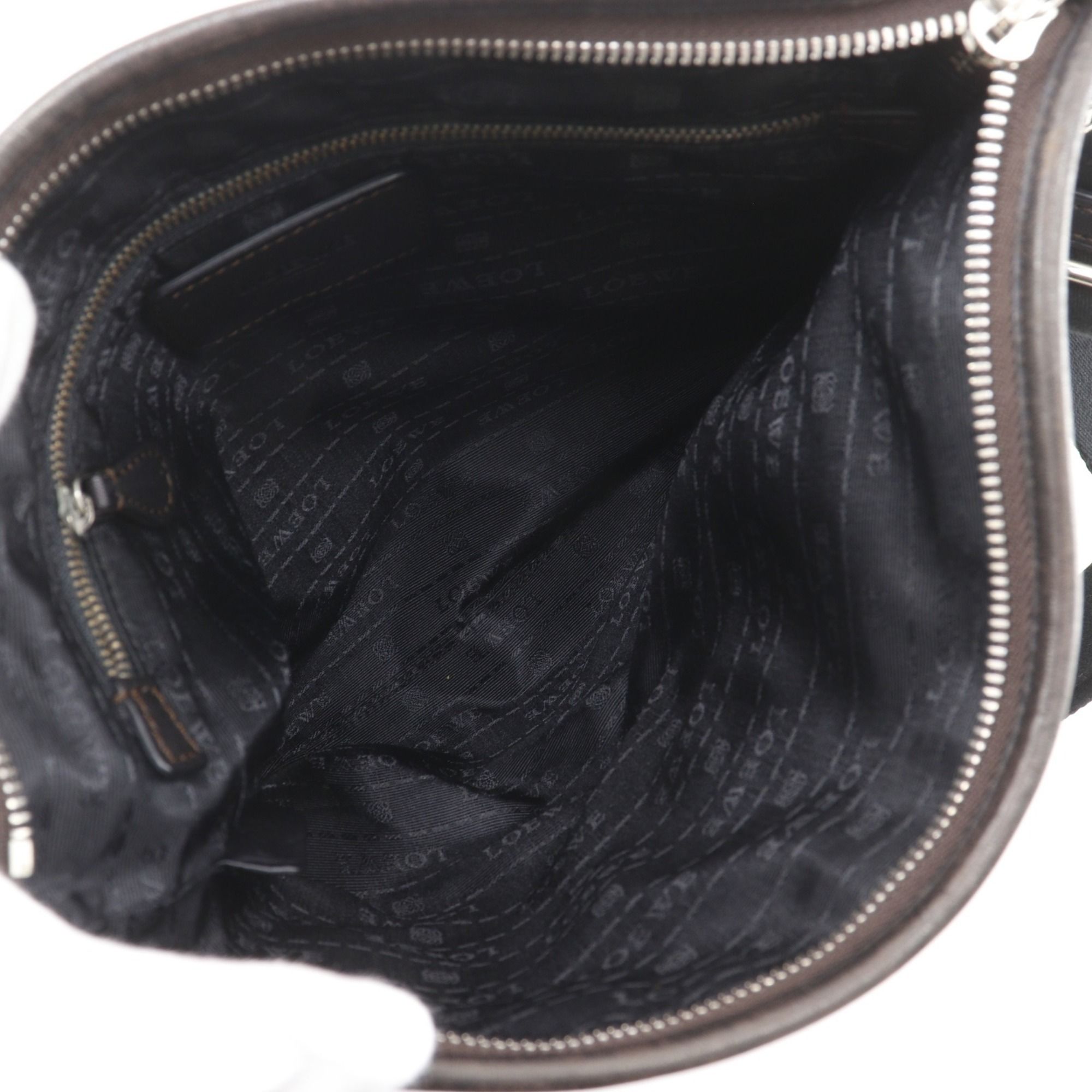Leather Shoulder Bag (Pre-Owned) - Loewe - Modalova