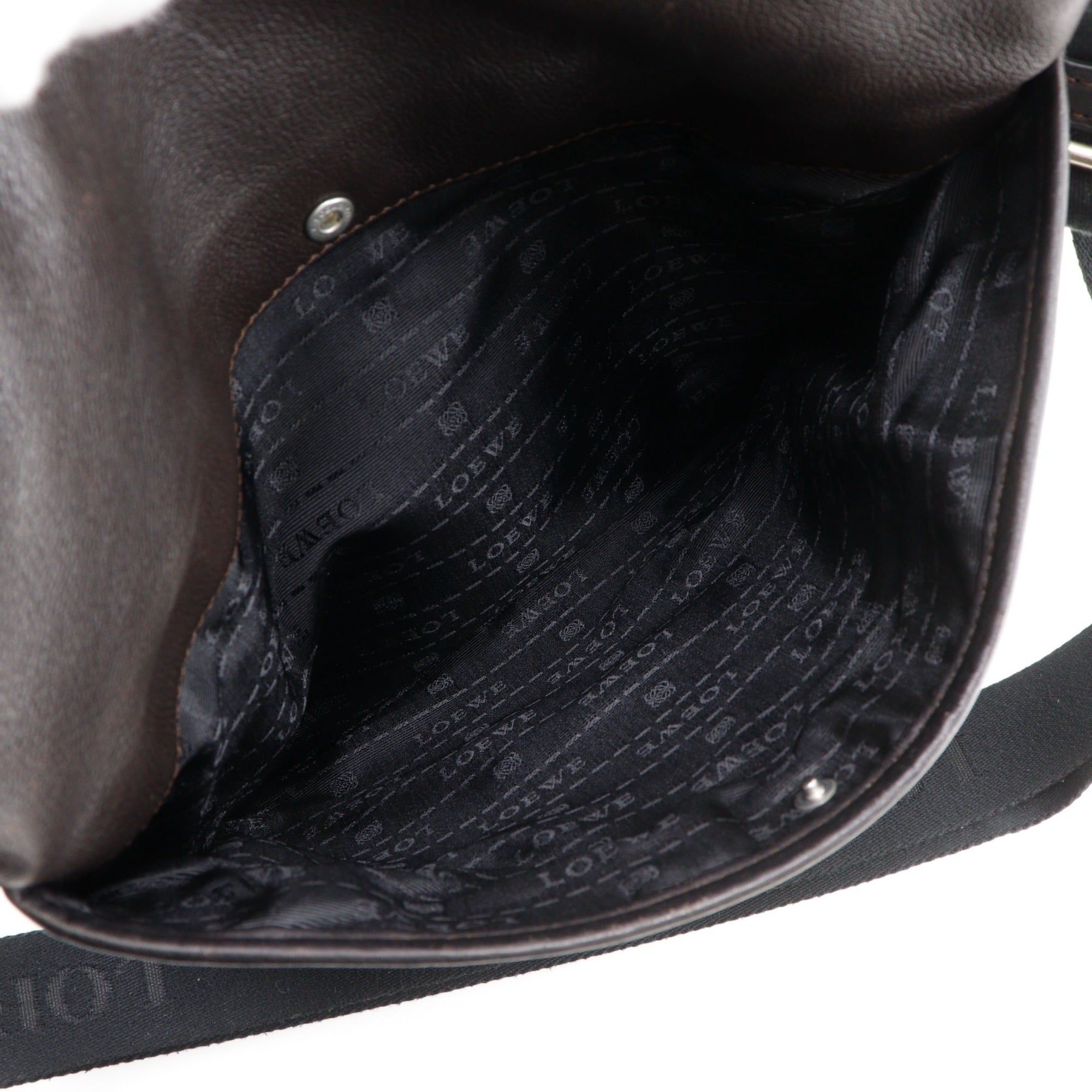 Leather Shoulder Bag (Pre-Owned) - Loewe - Modalova